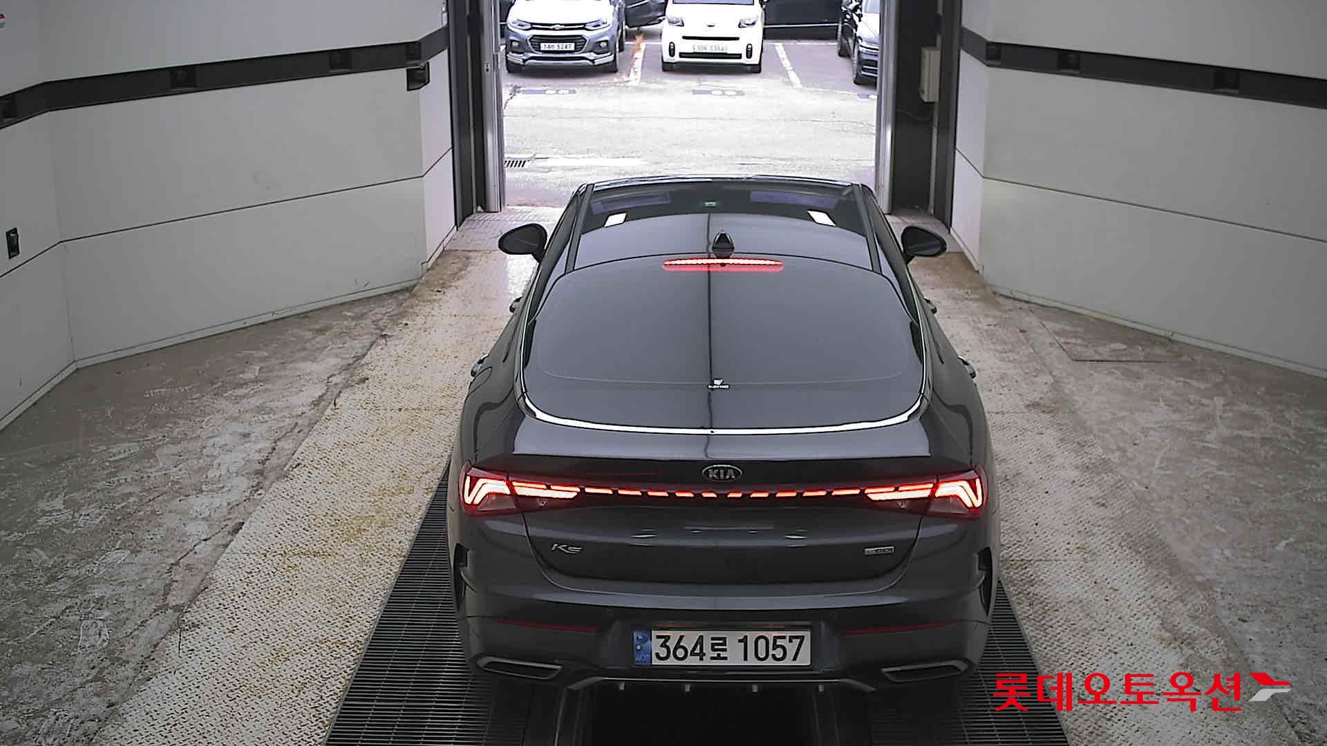 2021 - kia k5