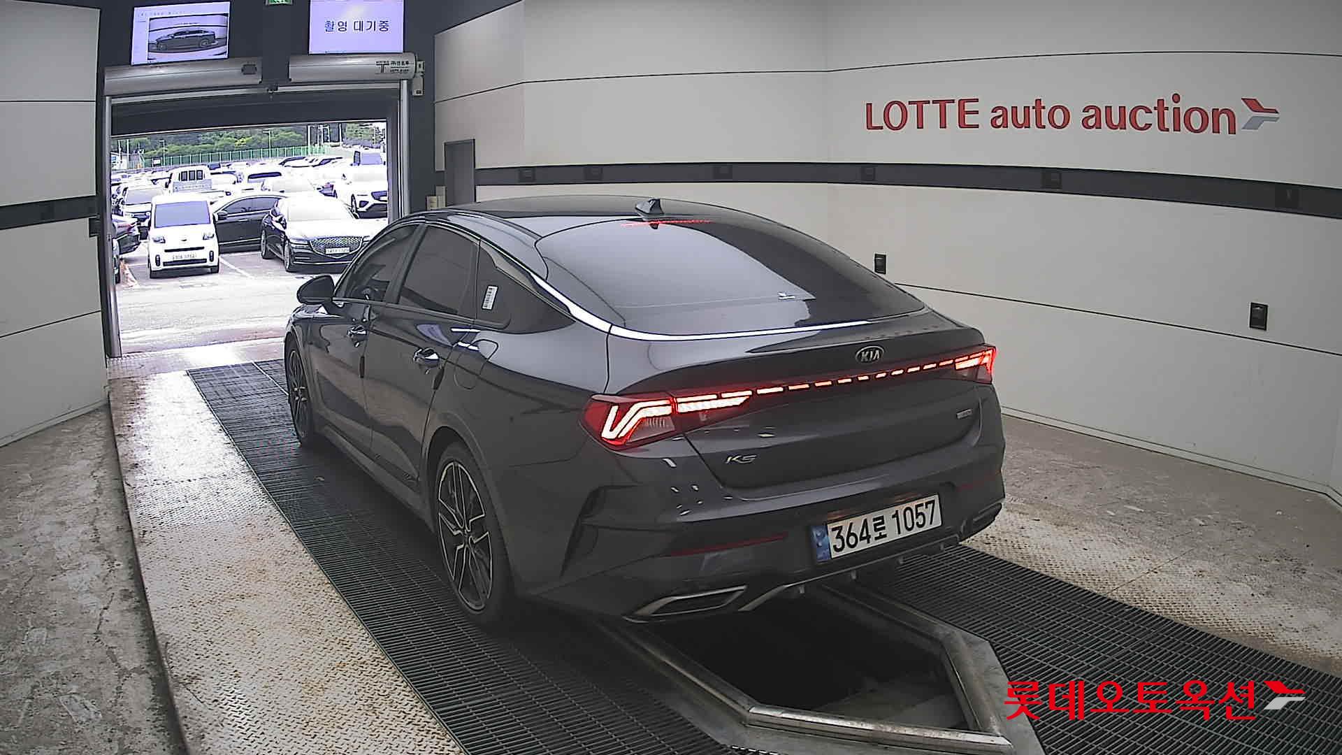 2021 - kia k5