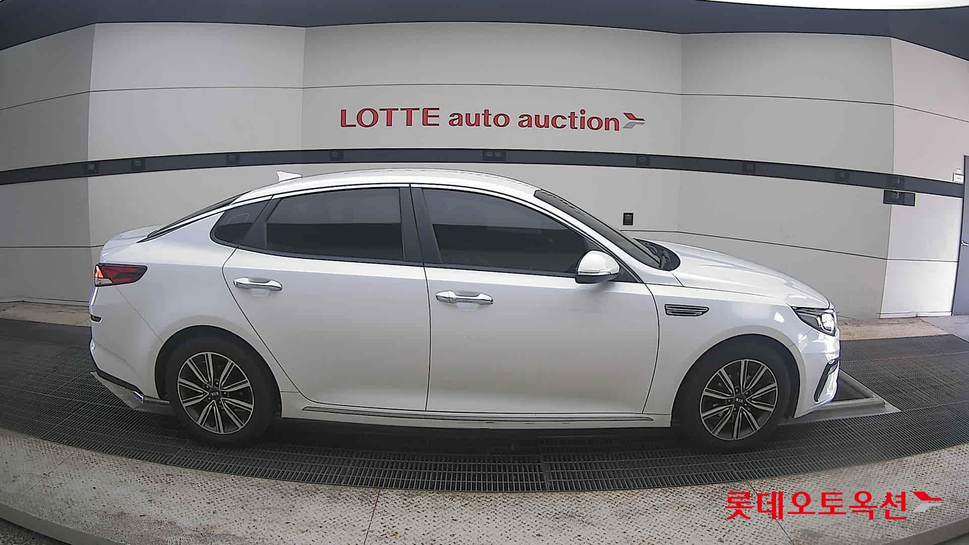 2019 - kia k5