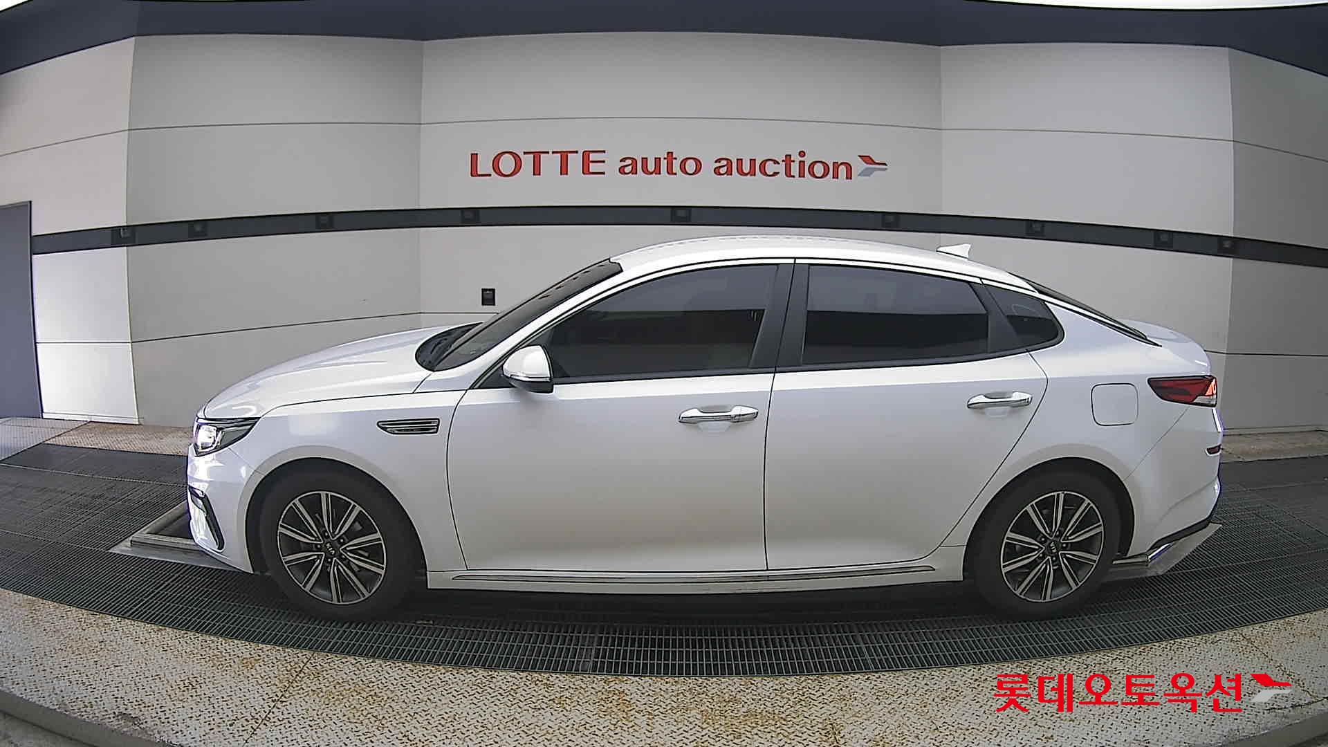 2019 - kia k5