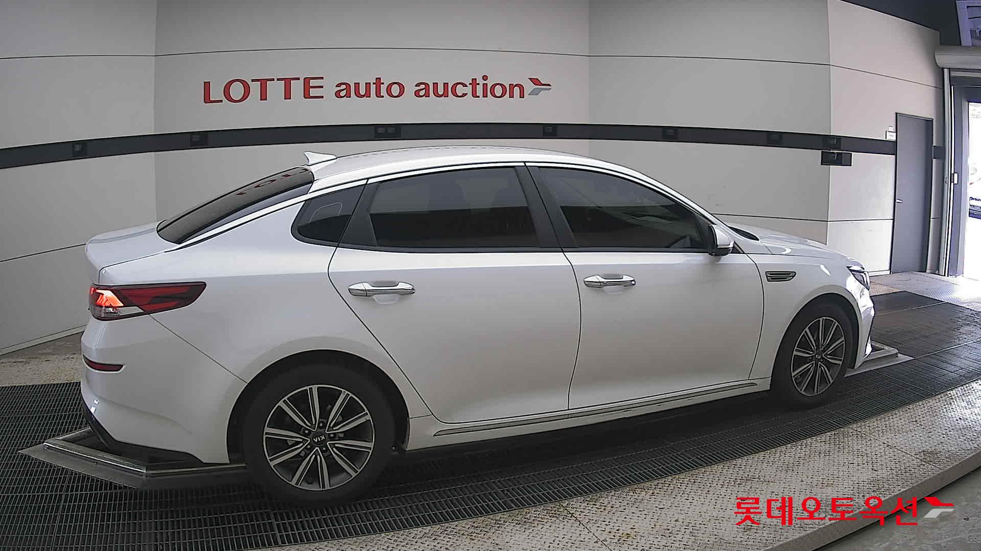 2019 - kia k5