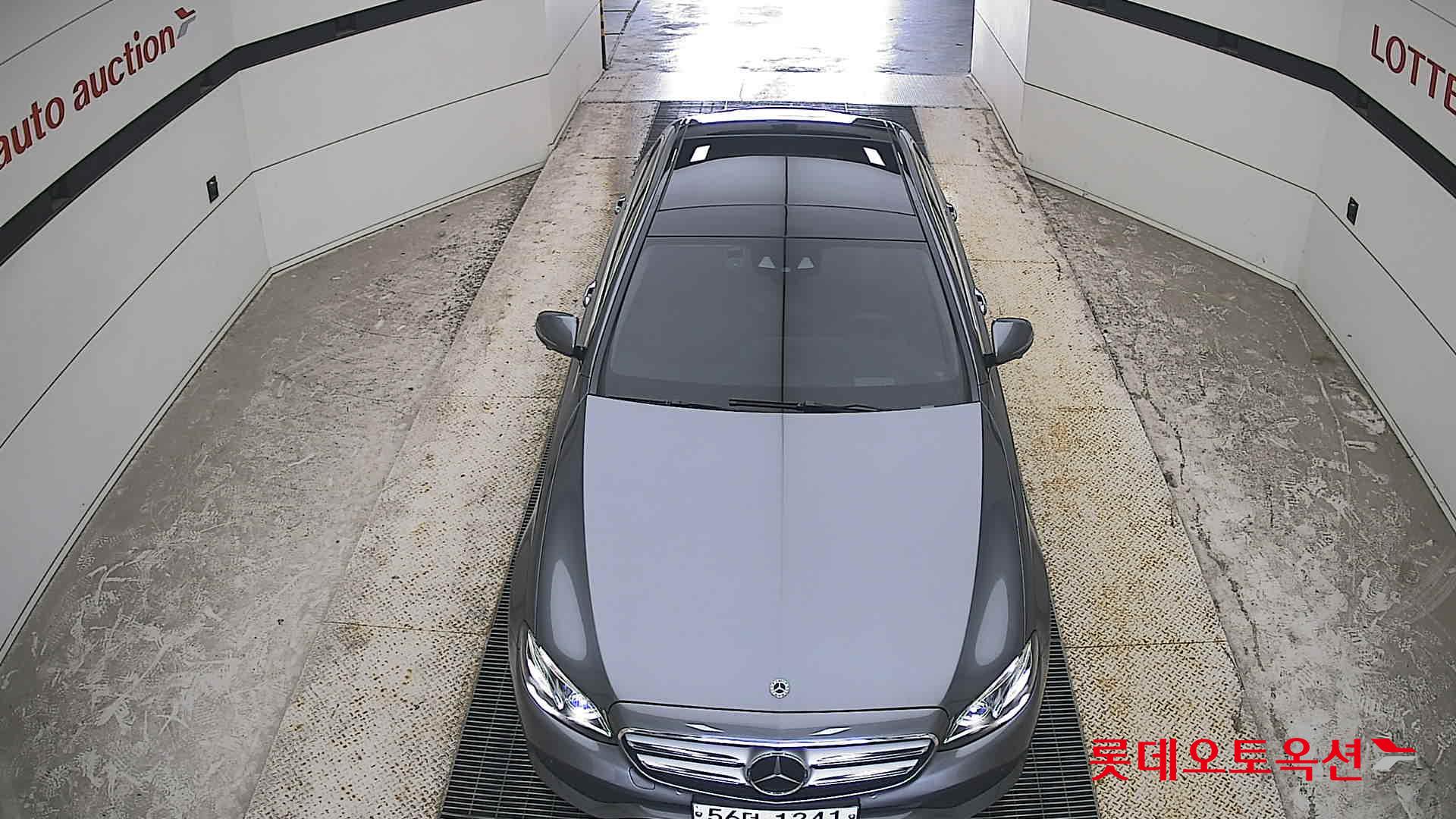 2019 - mercedes-benz e300