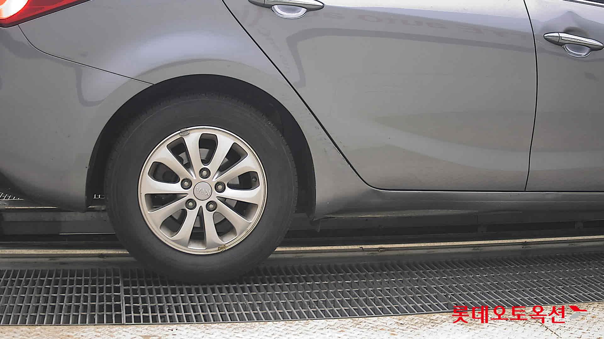 2015 - kia k3