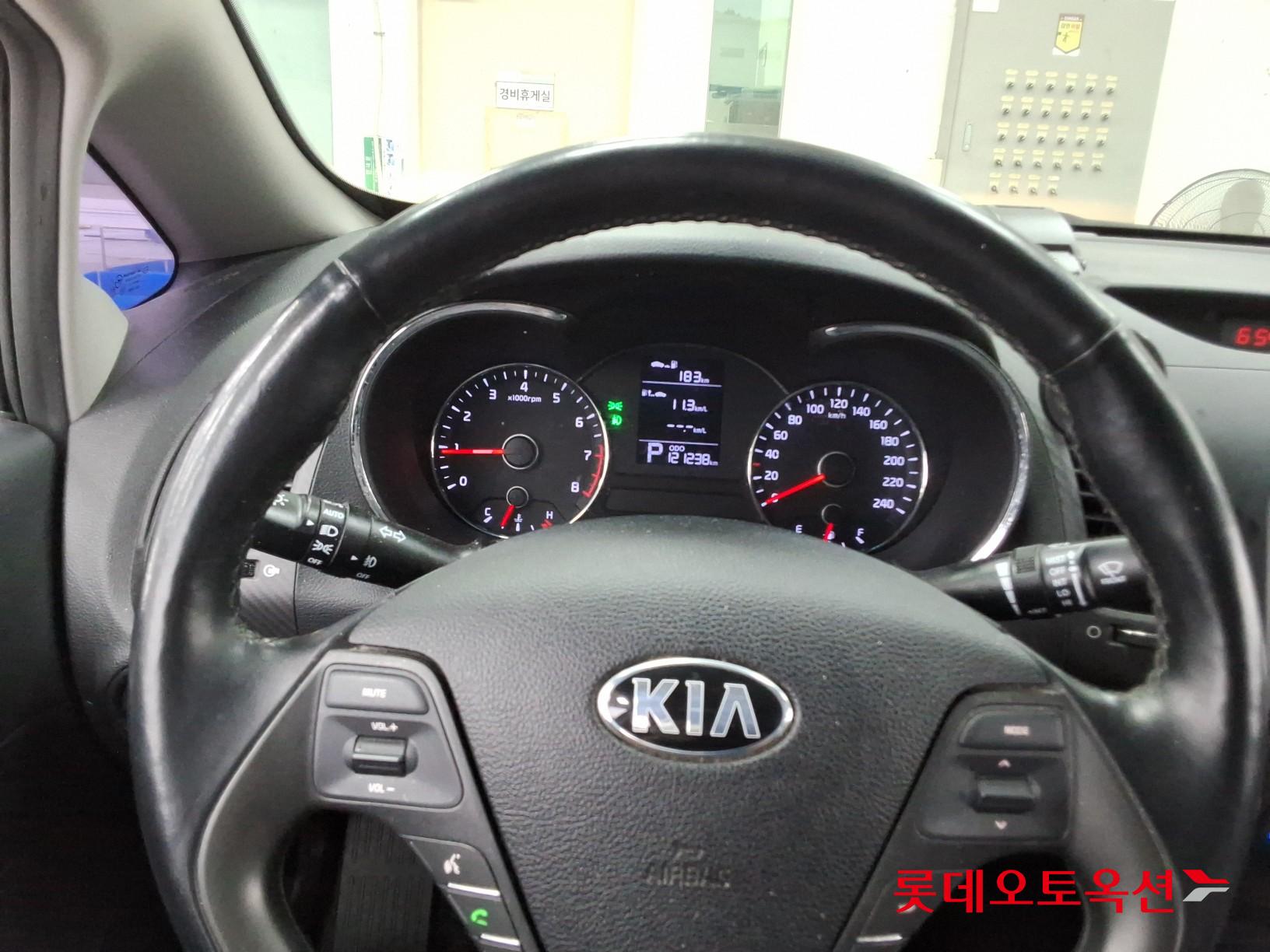 2015 - kia k3