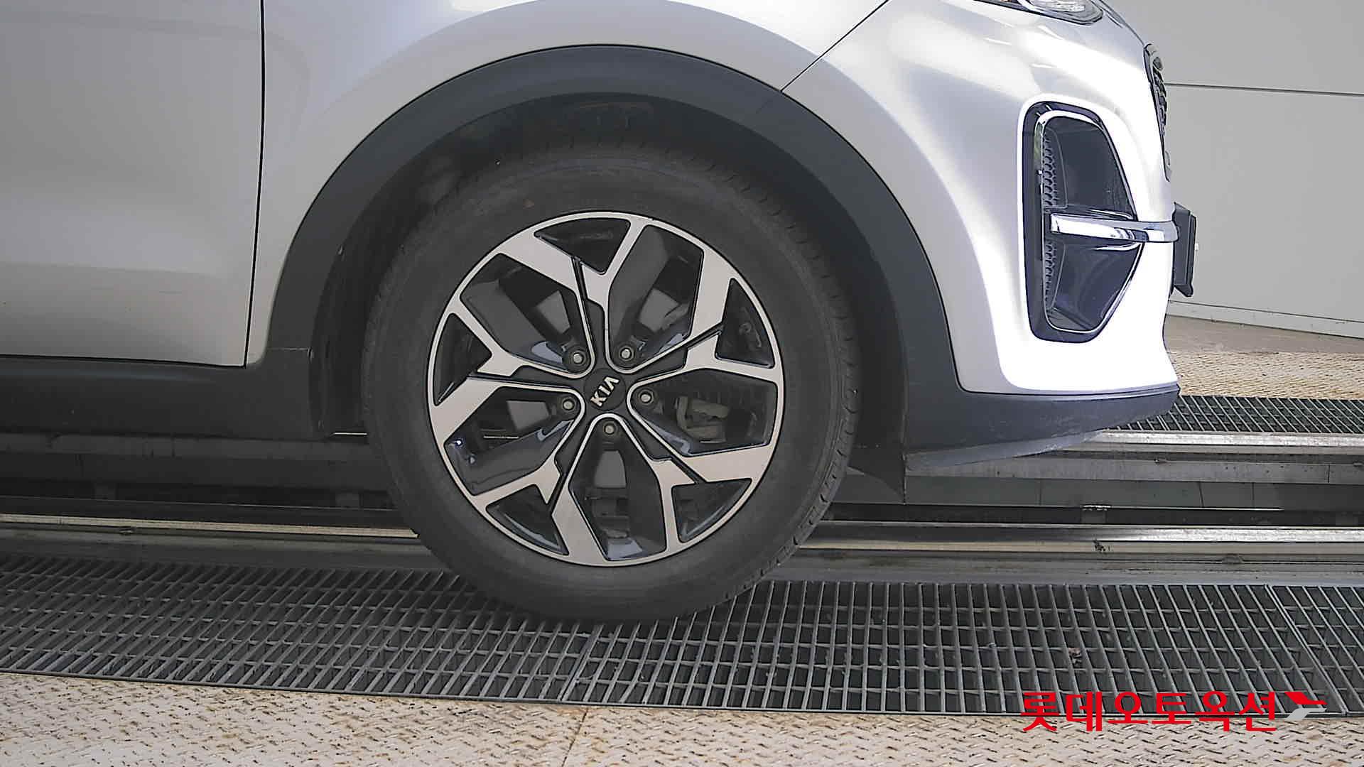 Kia Sportage id 4504277 из Кореи 23