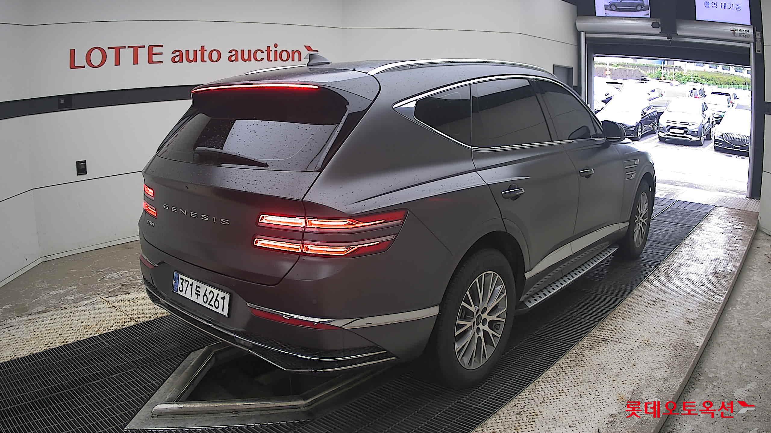 2024 - genesis gv80