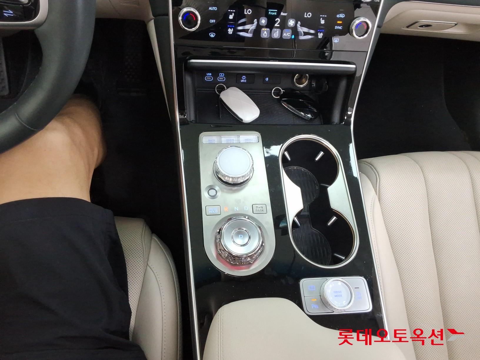 2024 - genesis gv80