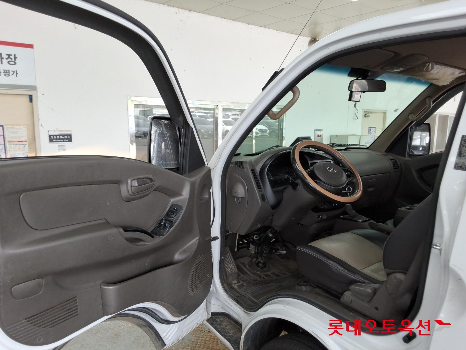 2022 - hyundai porter
