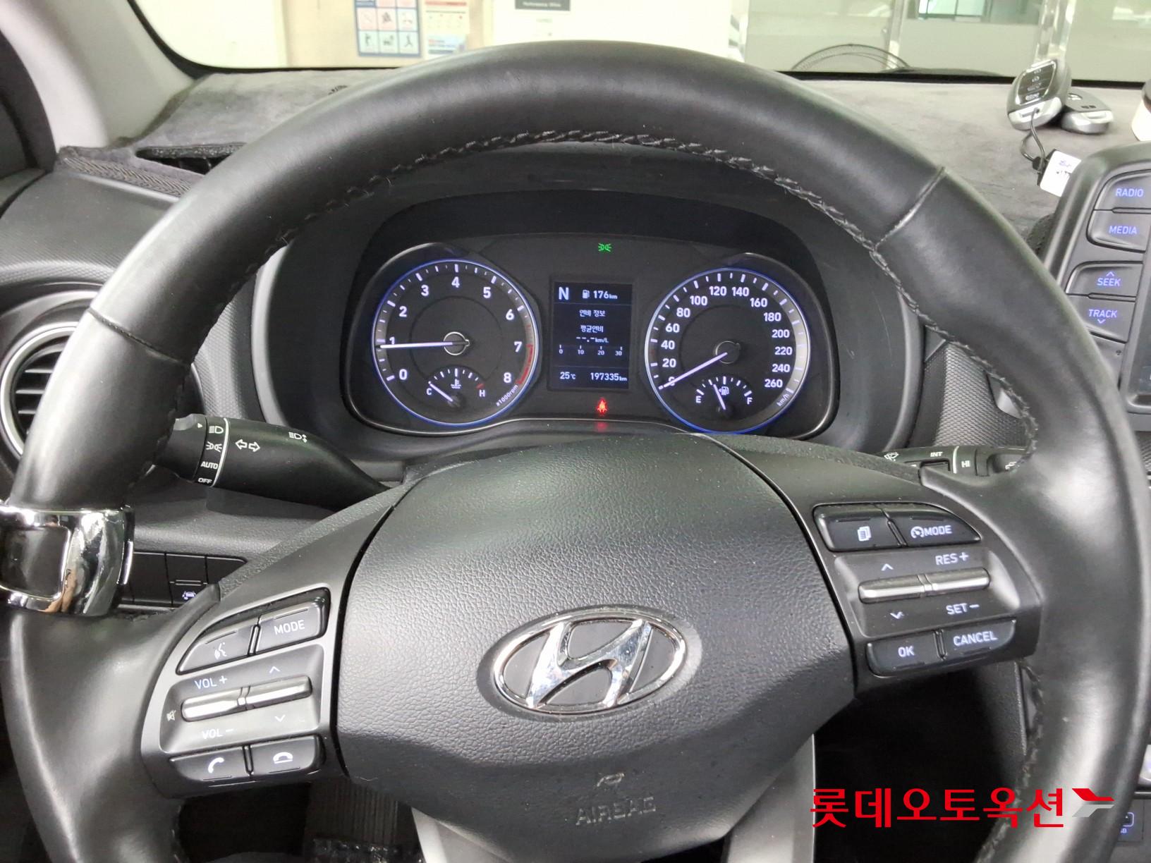 2020 - hyundai kona