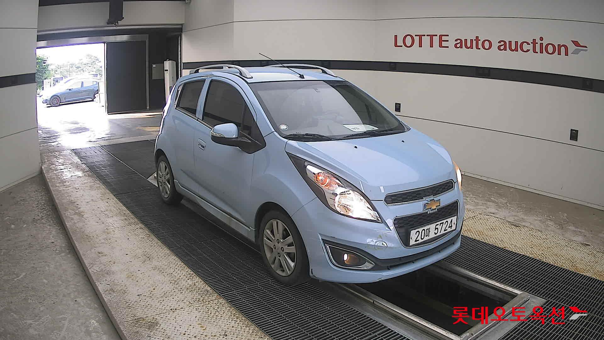 2014 - chevrolet spark