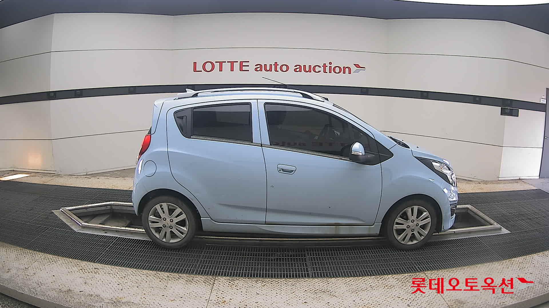 2014 - chevrolet spark