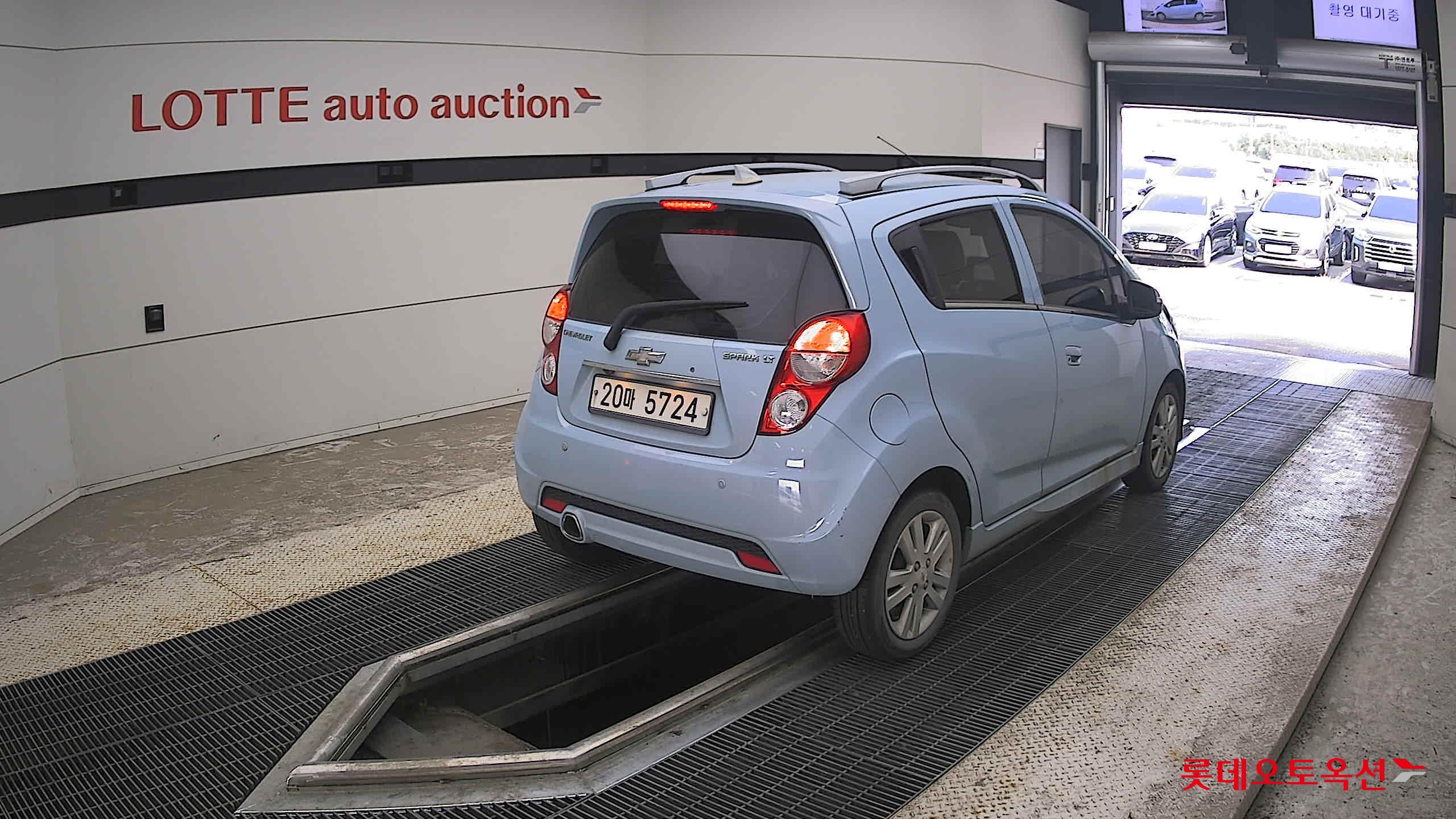 2014 - chevrolet spark