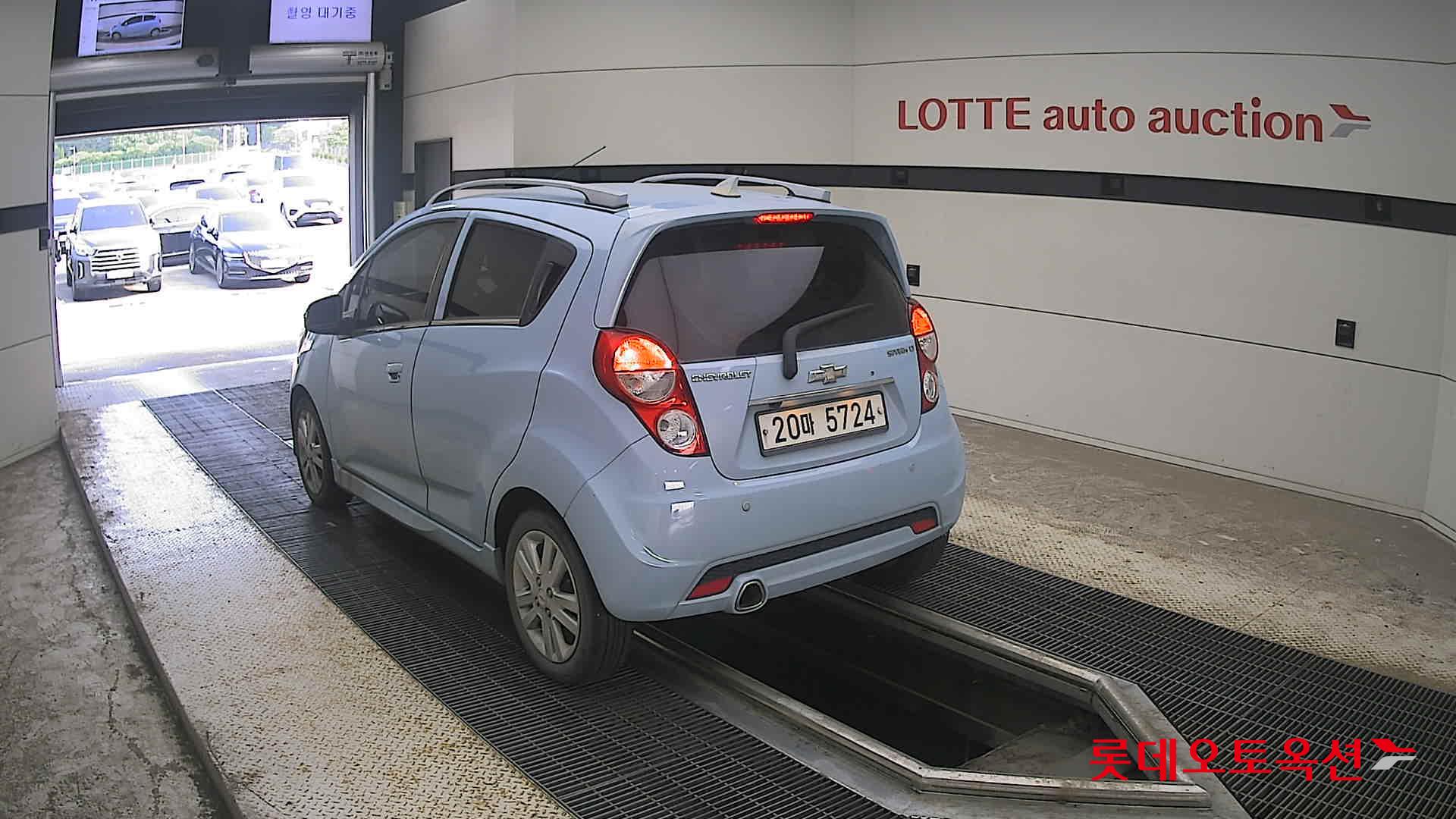 2014 - chevrolet spark
