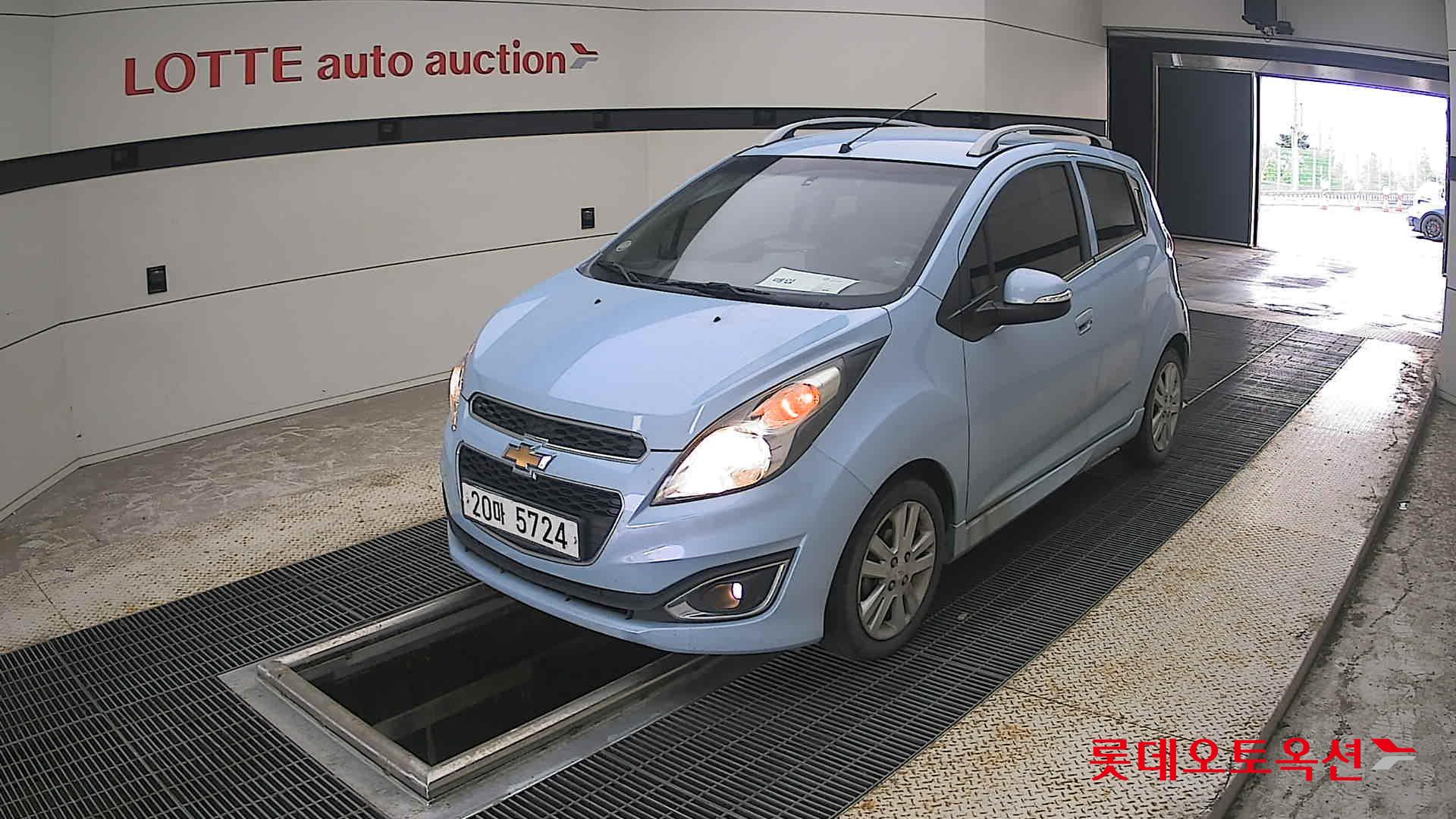 2014 - chevrolet spark