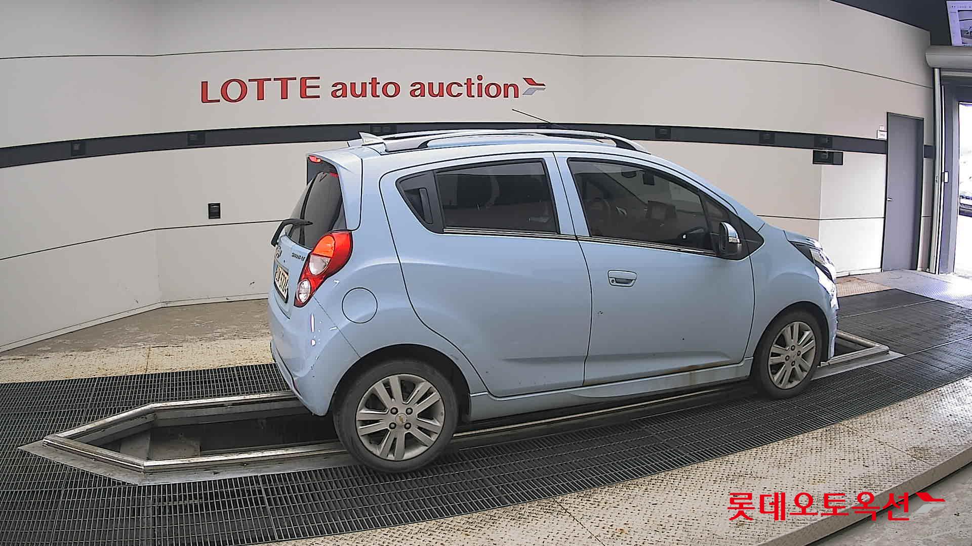 2014 - chevrolet spark