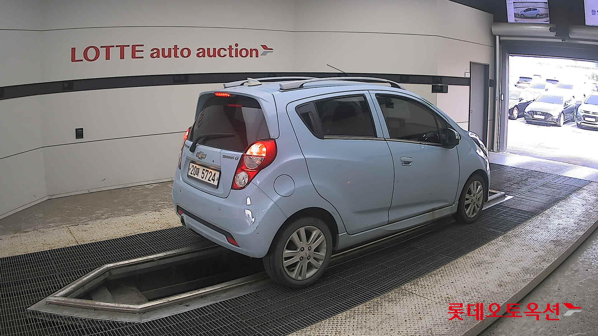 2014 - chevrolet spark