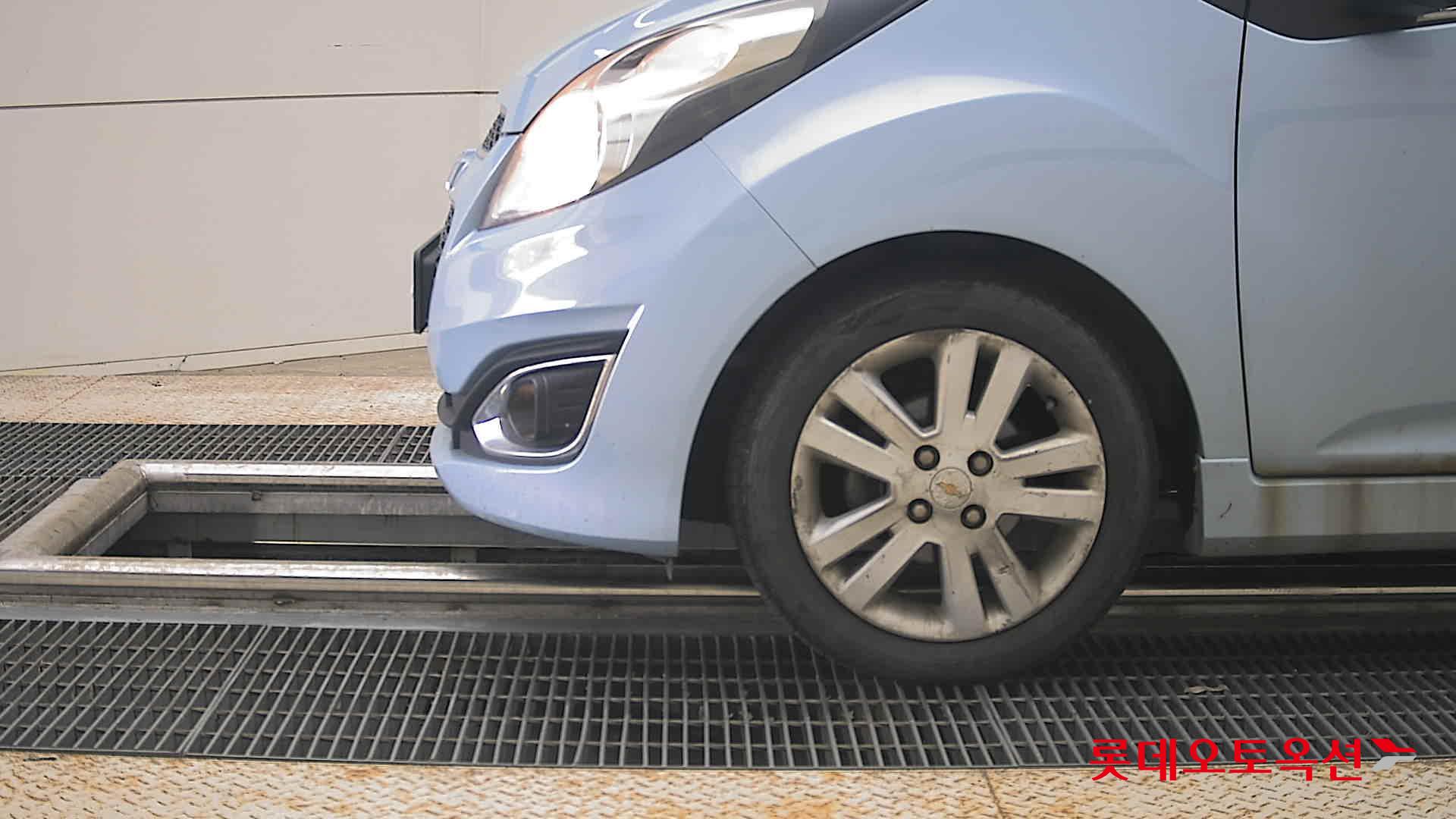 2014 - chevrolet spark