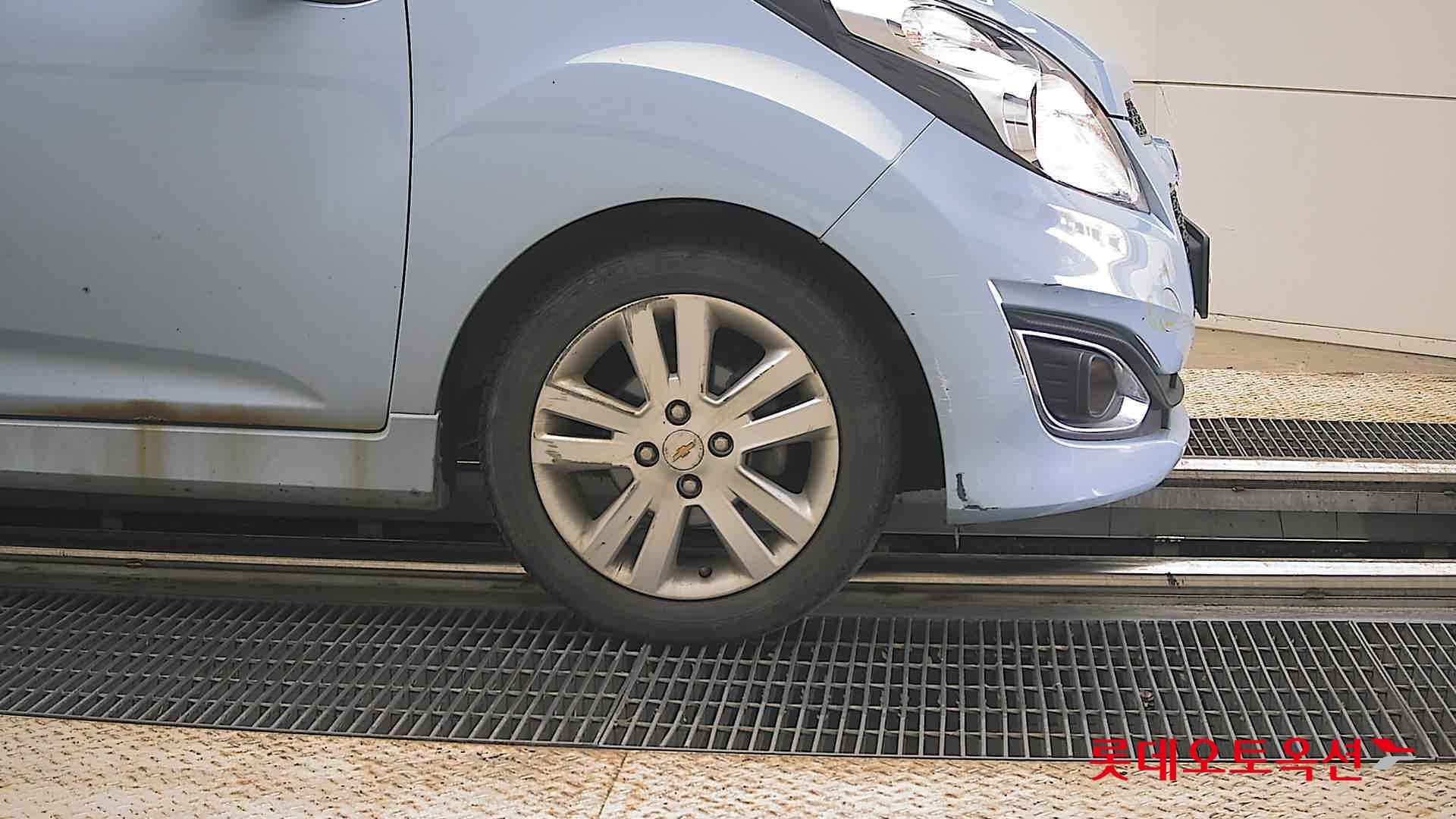 2014 - chevrolet spark