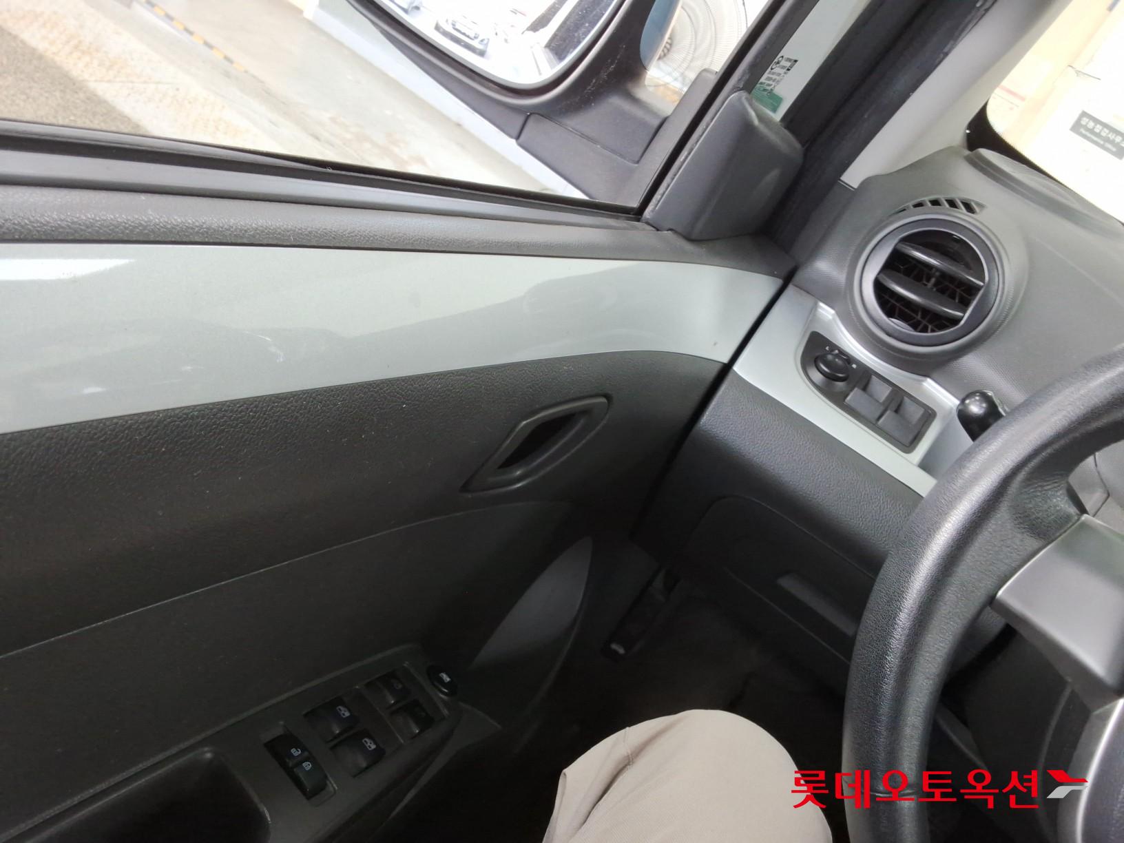 2014 - chevrolet spark