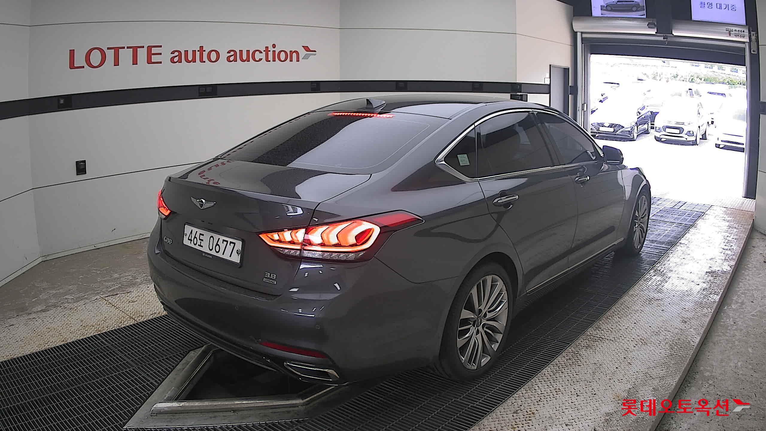 2017 - genesis g80