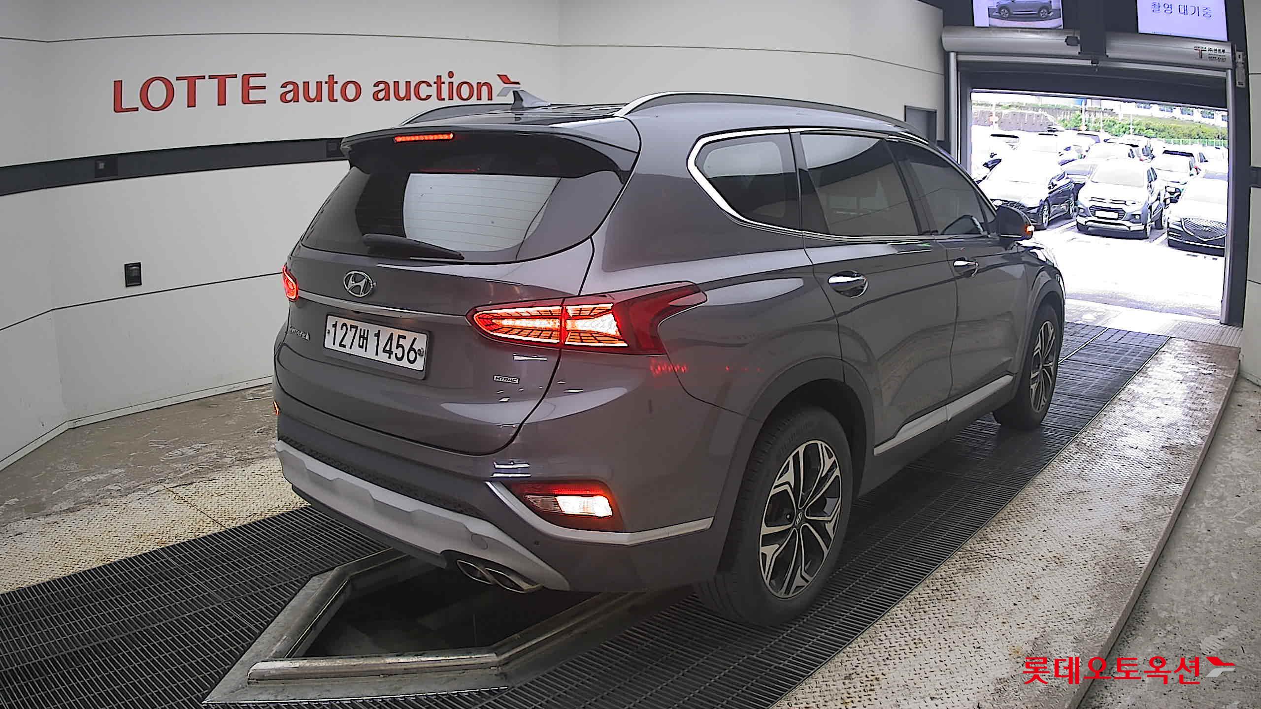 2020 - hyundai santafe
