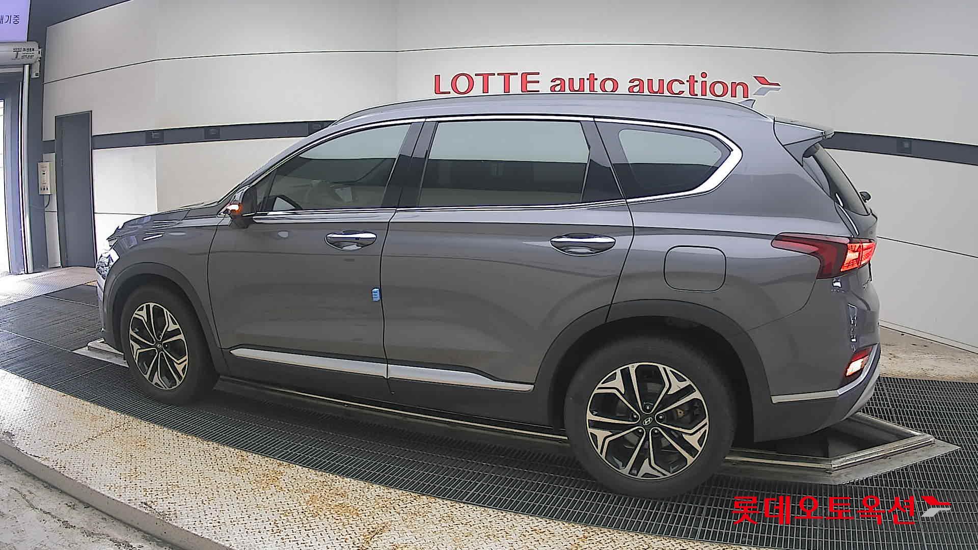 2020 - hyundai santafe