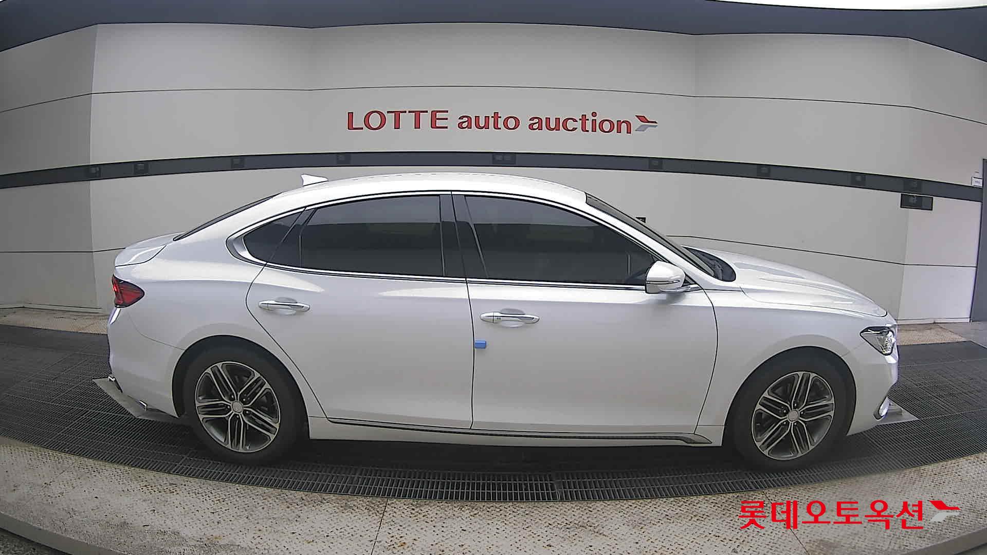 2017 - hyundai grandeur