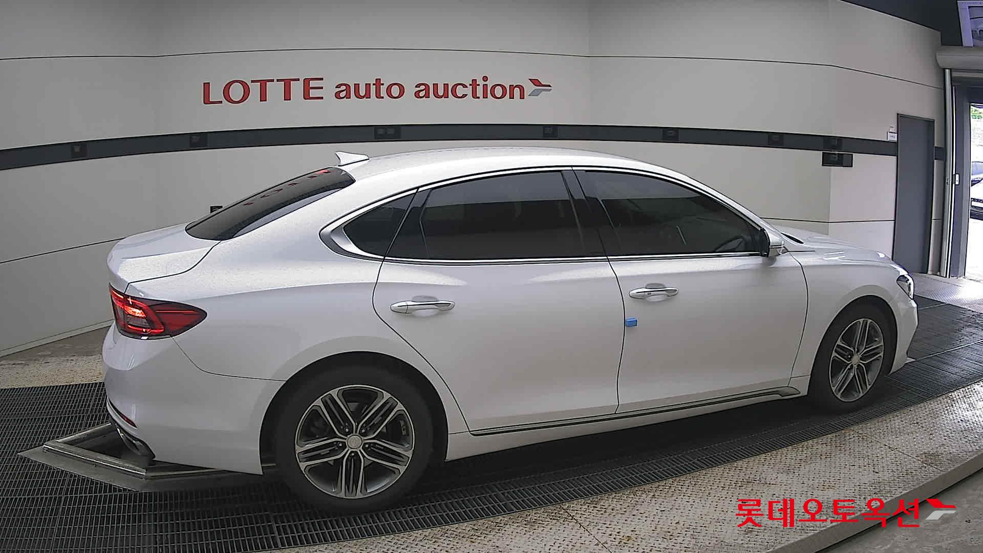 2017 - hyundai grandeur