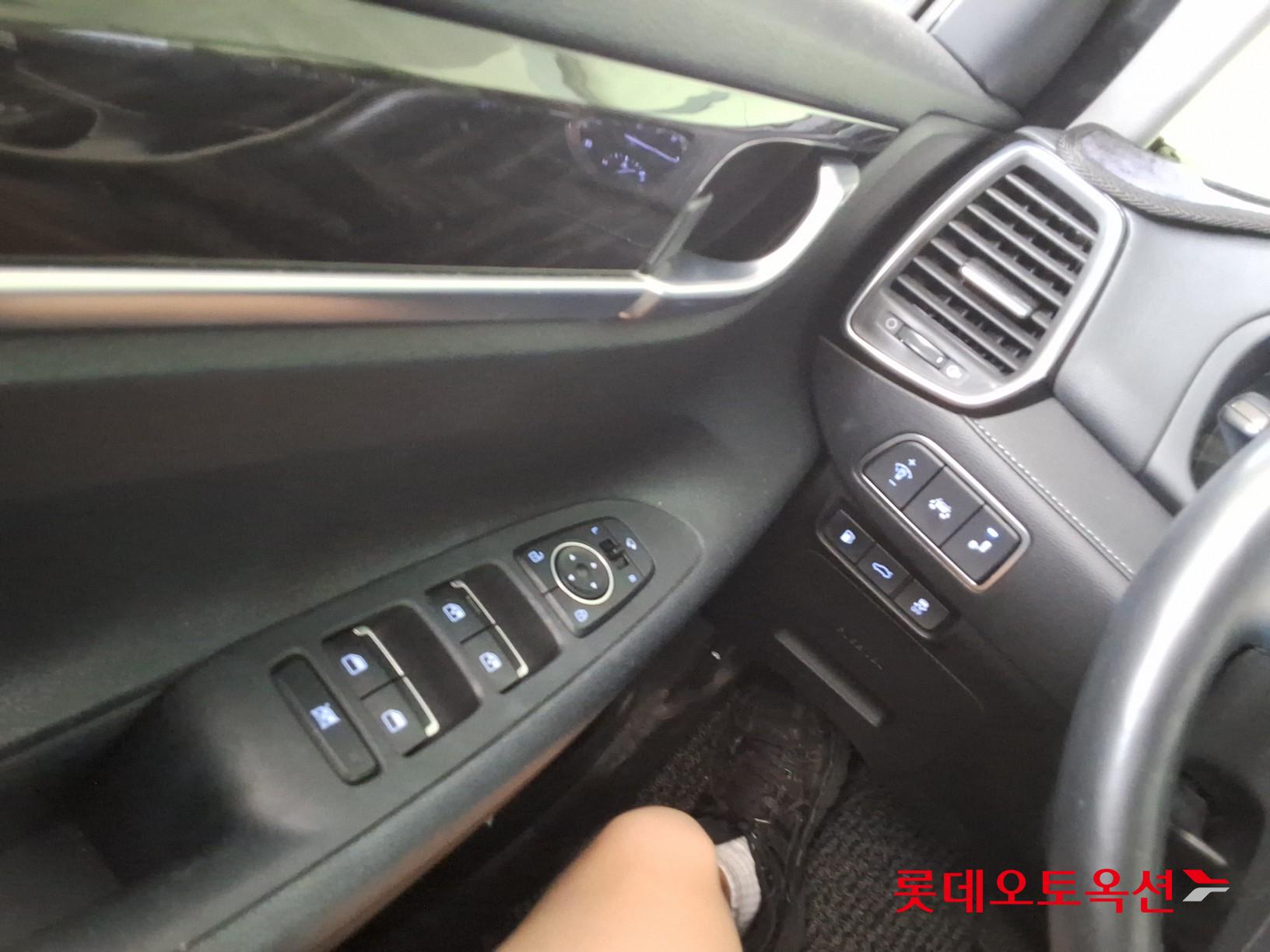 2017 - hyundai grandeur