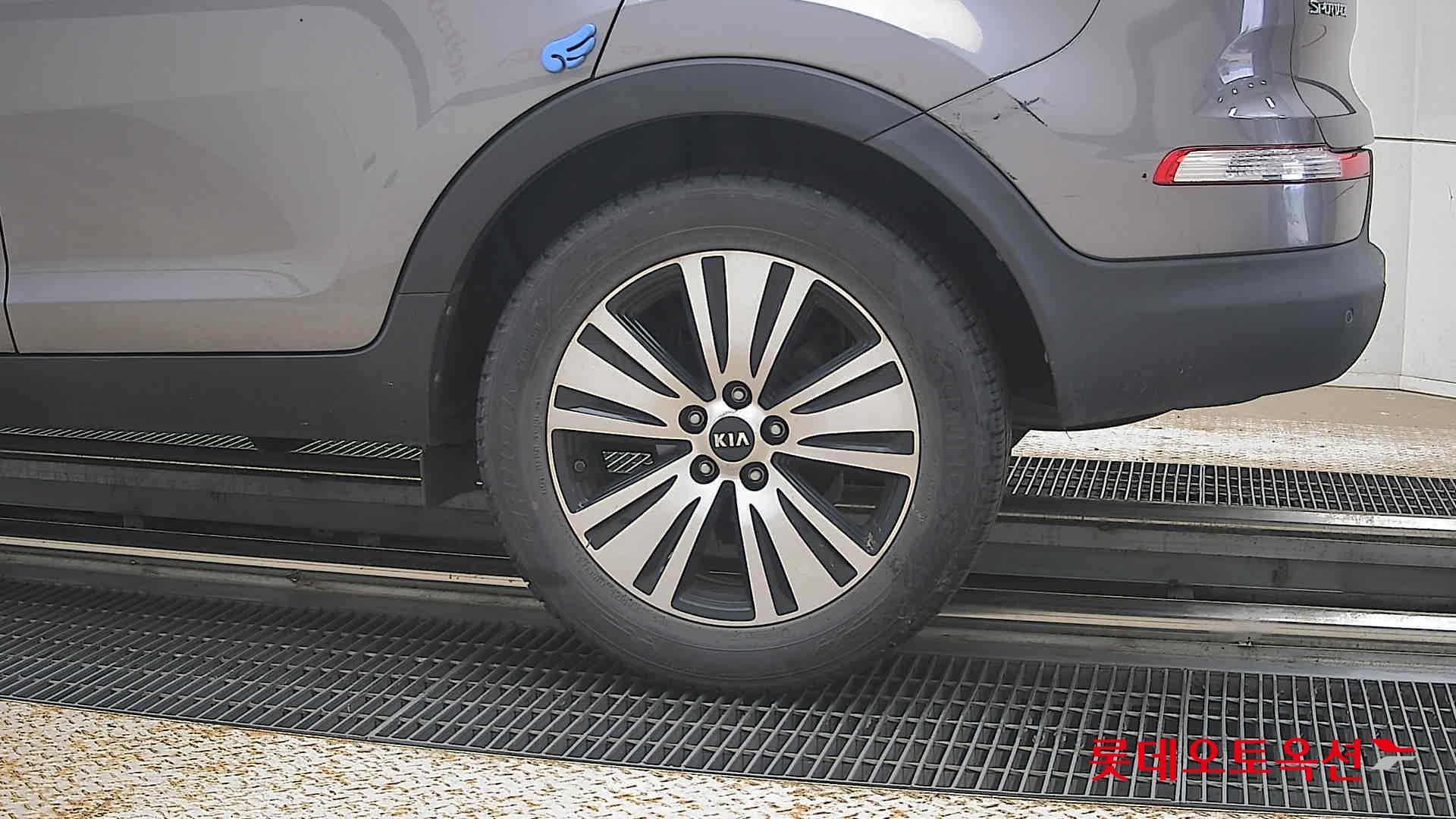 2015 - kia sportage
