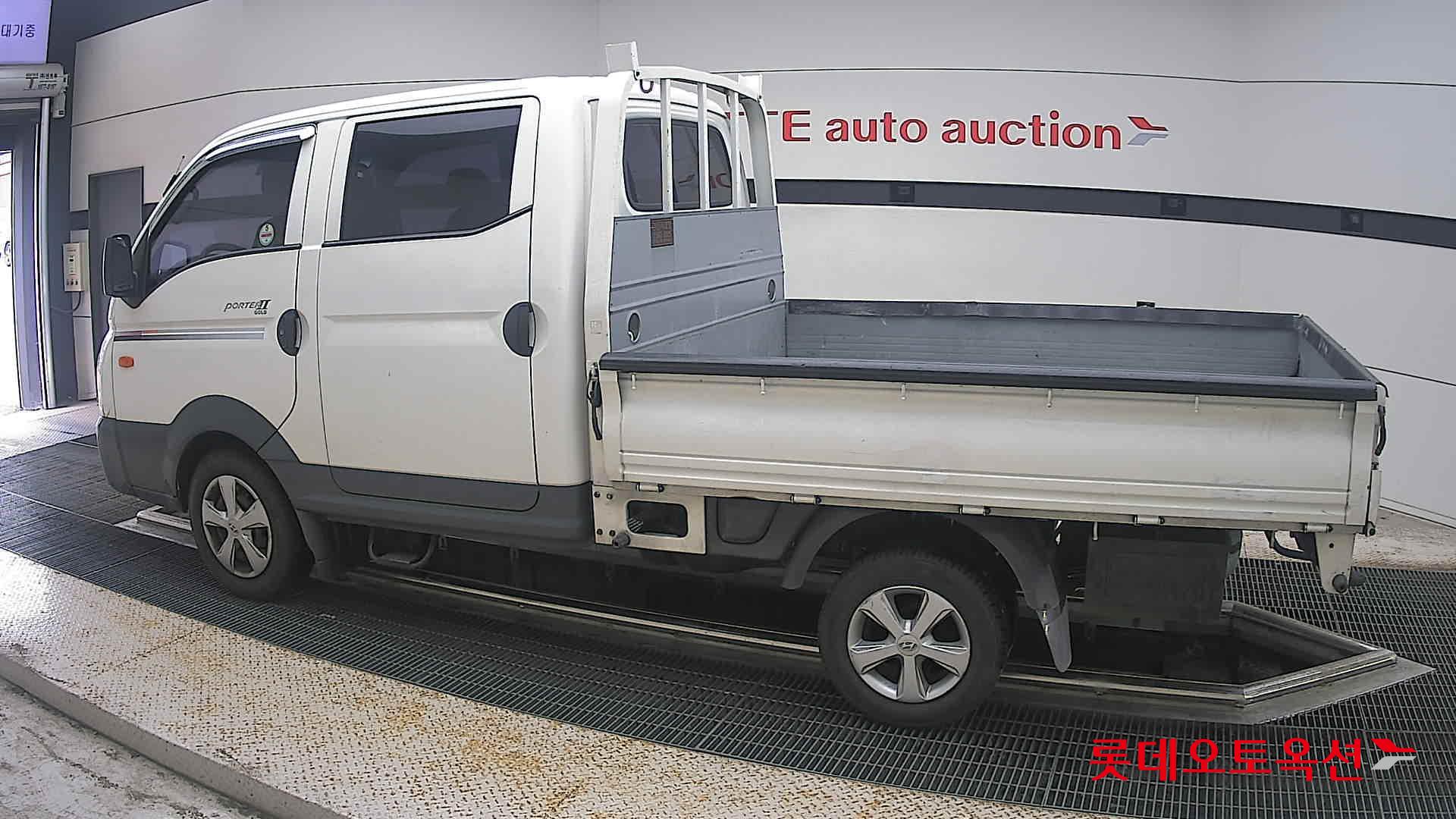 2014 - hyundai porter