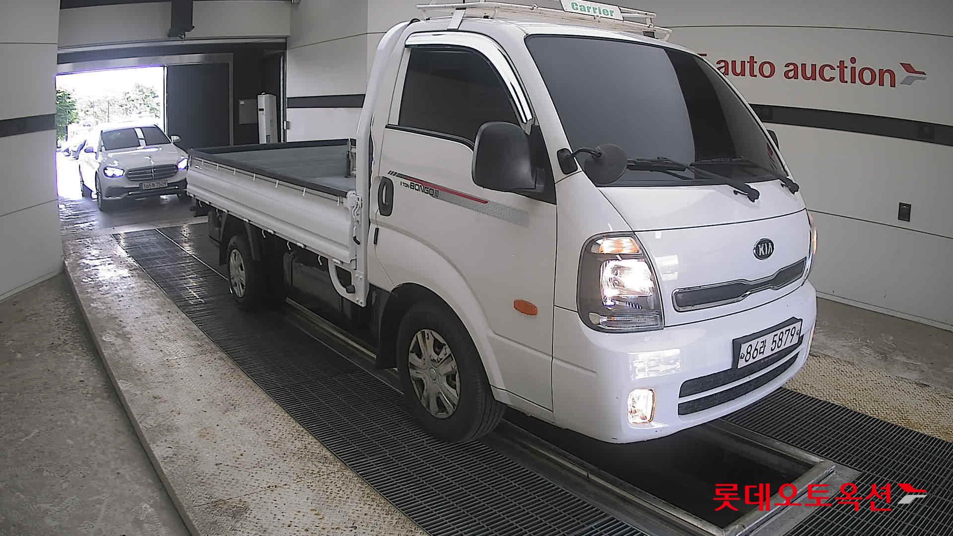 2021 - kia bongo