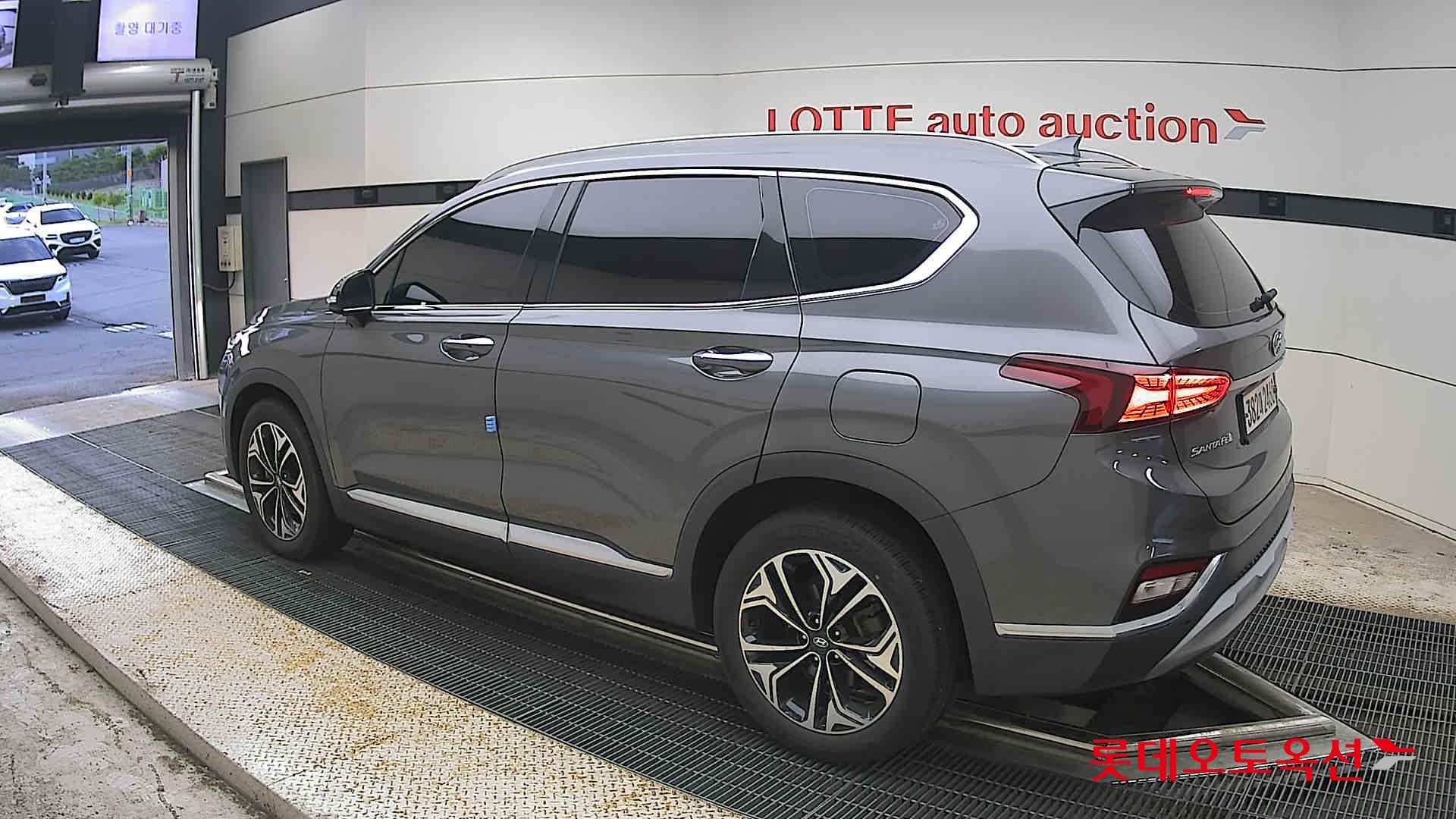 2020 - hyundai santafe