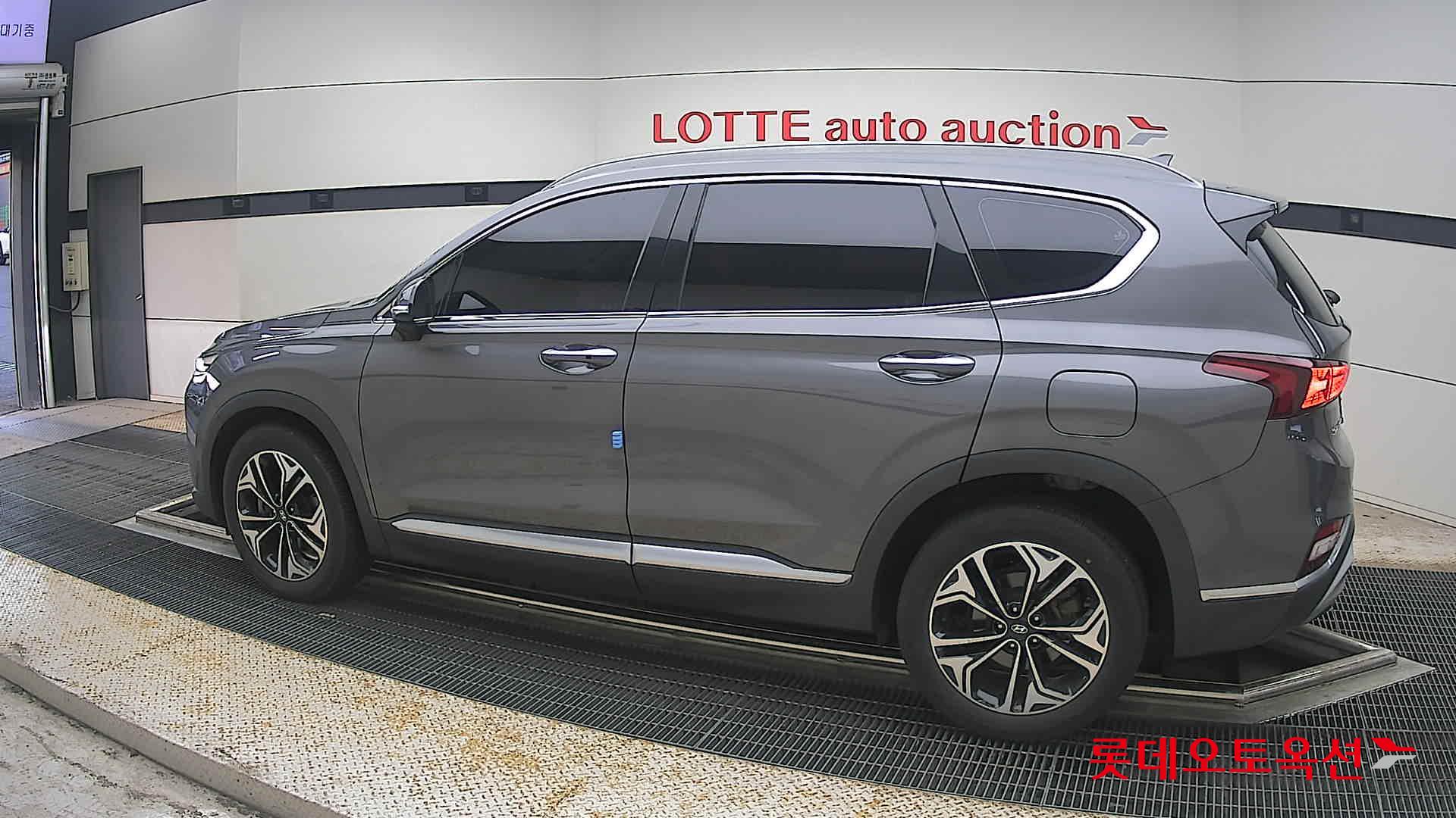 2020 - hyundai santafe