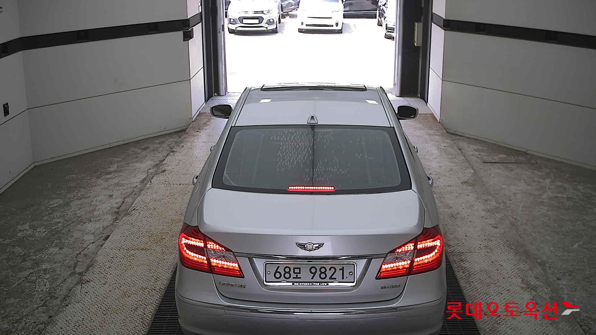 2013 - genesis (g) 3.8 prestige