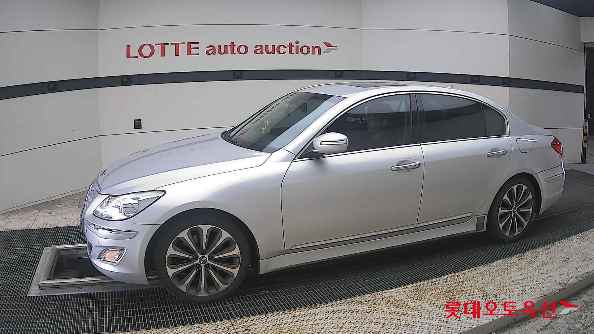 2013 - genesis (g) 3.8 prestige