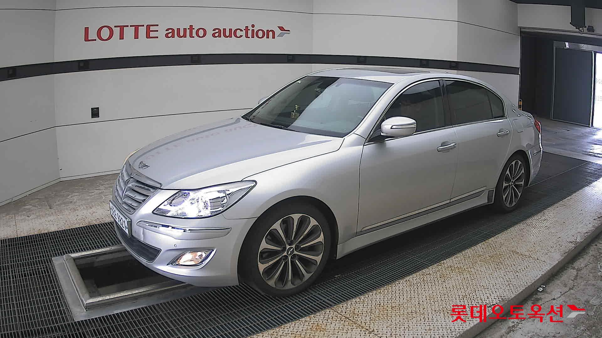 2013 - genesis (g) 3.8 prestige