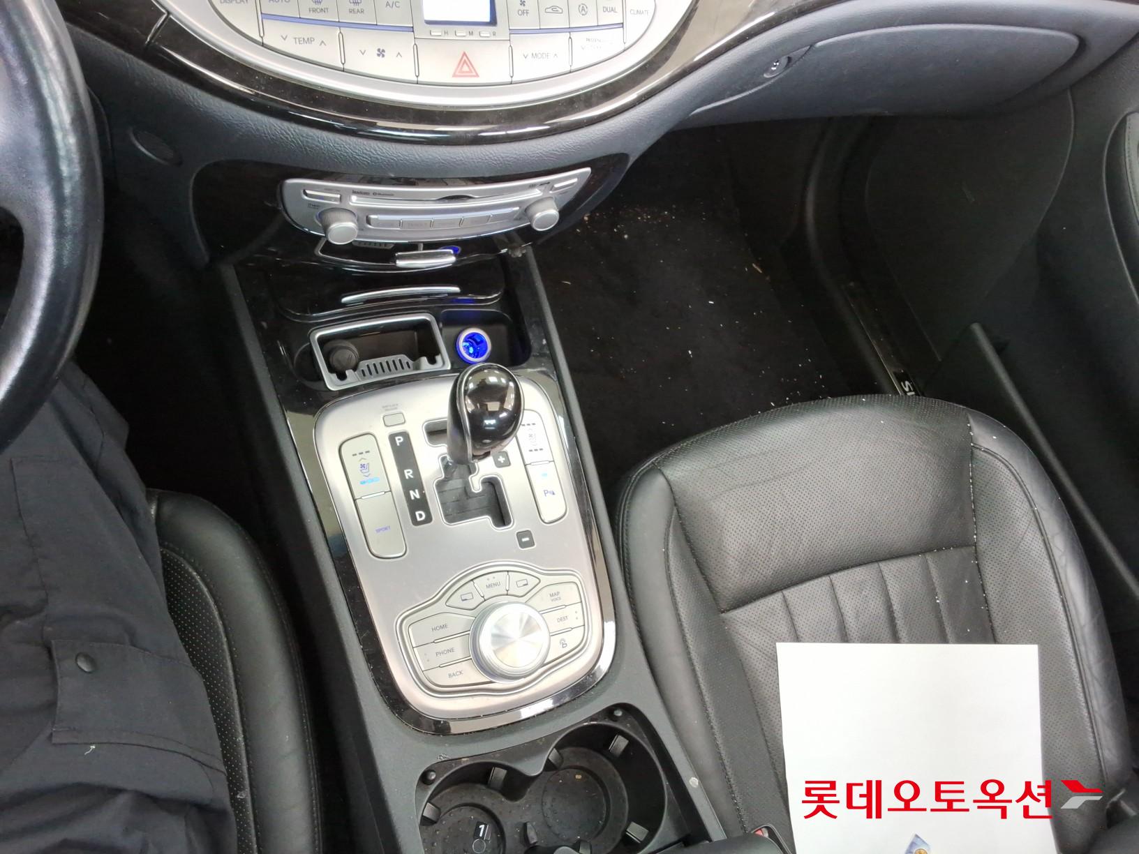 2013 - genesis (g) 3.8 prestige