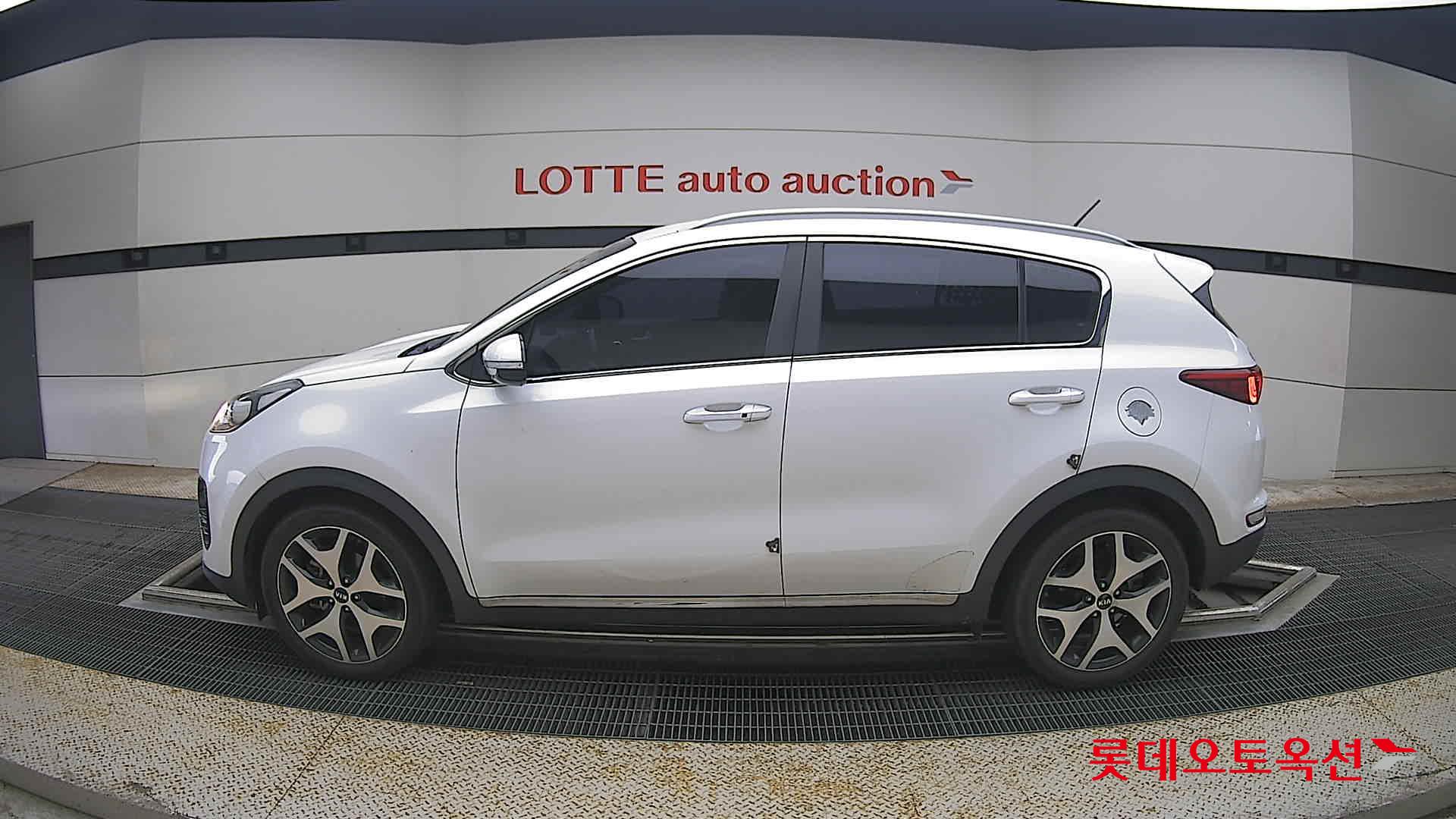 2017 - kia sportage