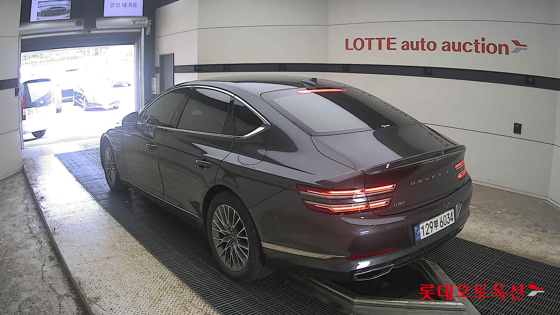 2023 - genesis g80