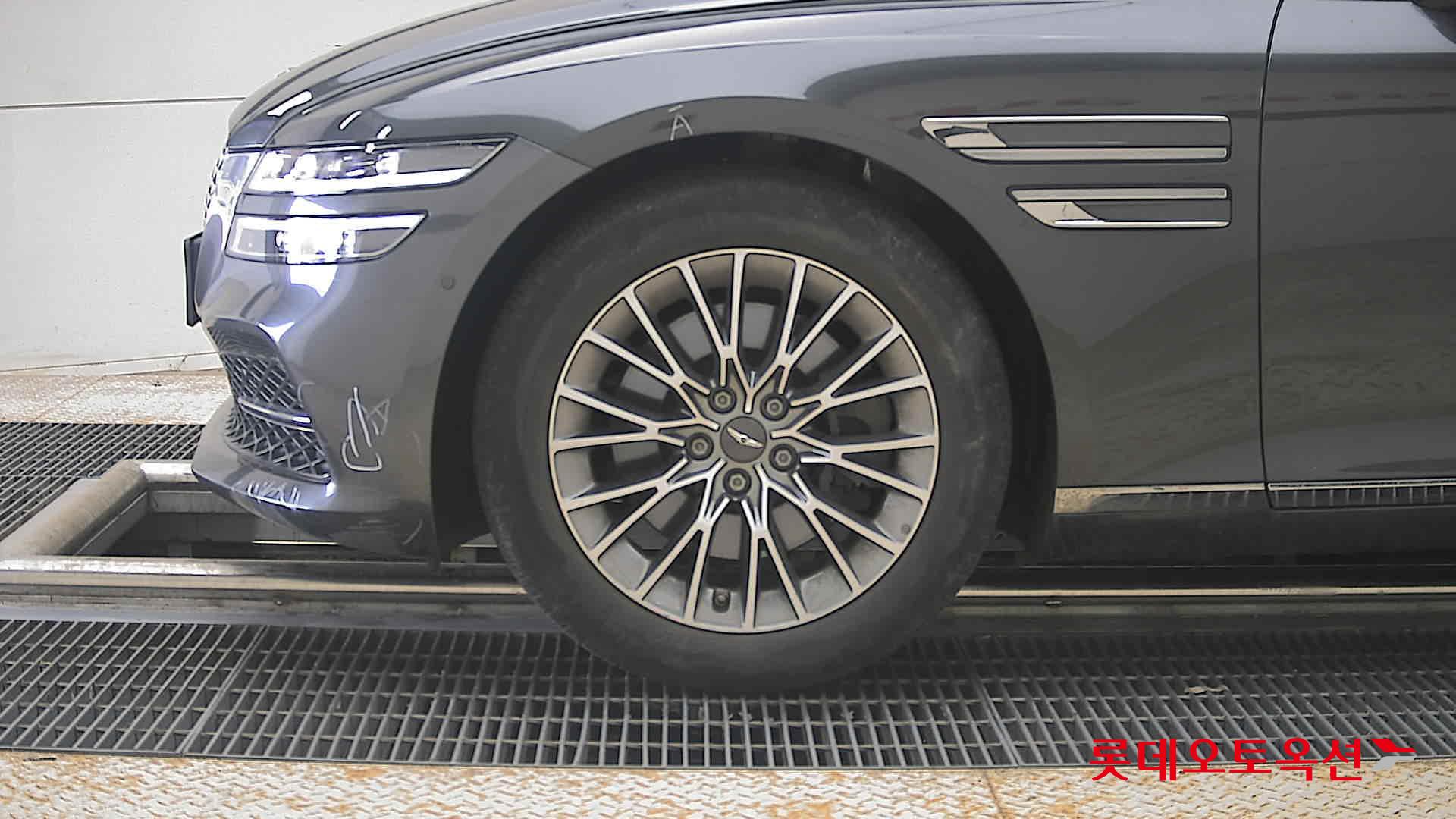 2023 - genesis g80
