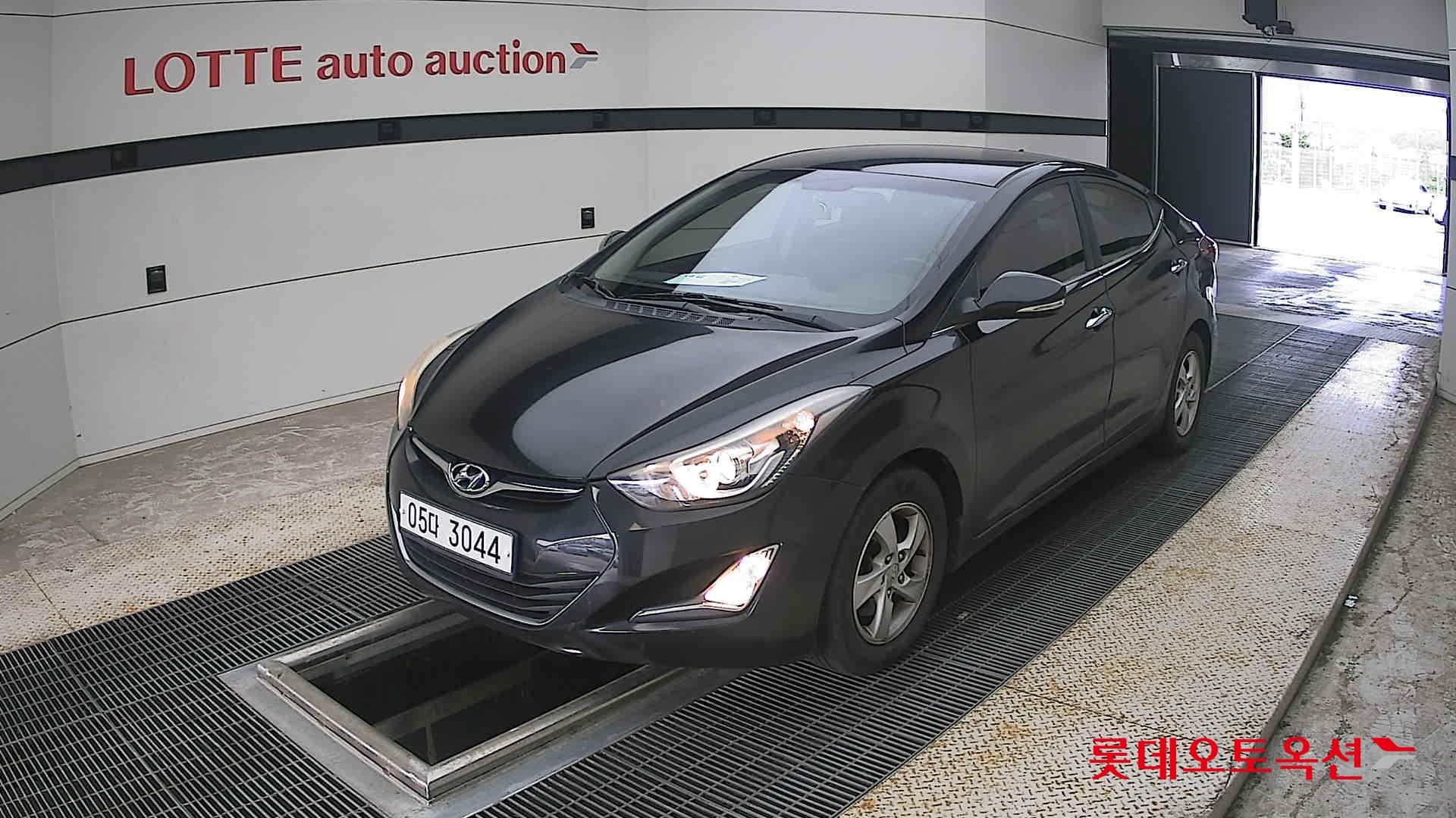 2014 - hyundai avante
