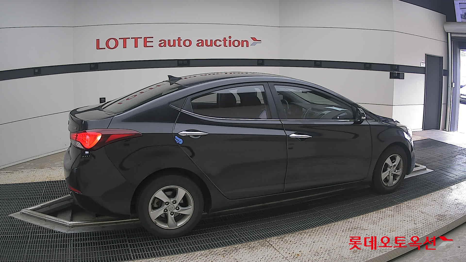 2014 - hyundai avante