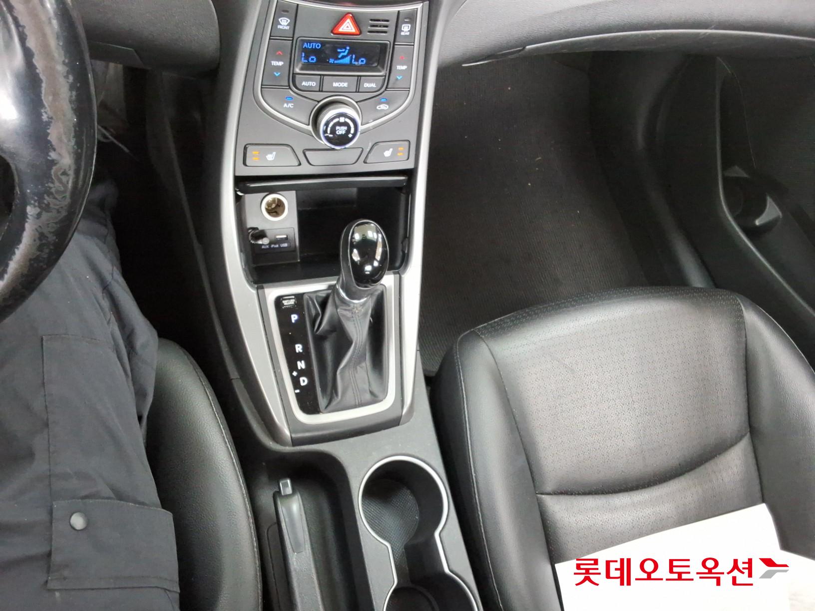 2014 - hyundai avante