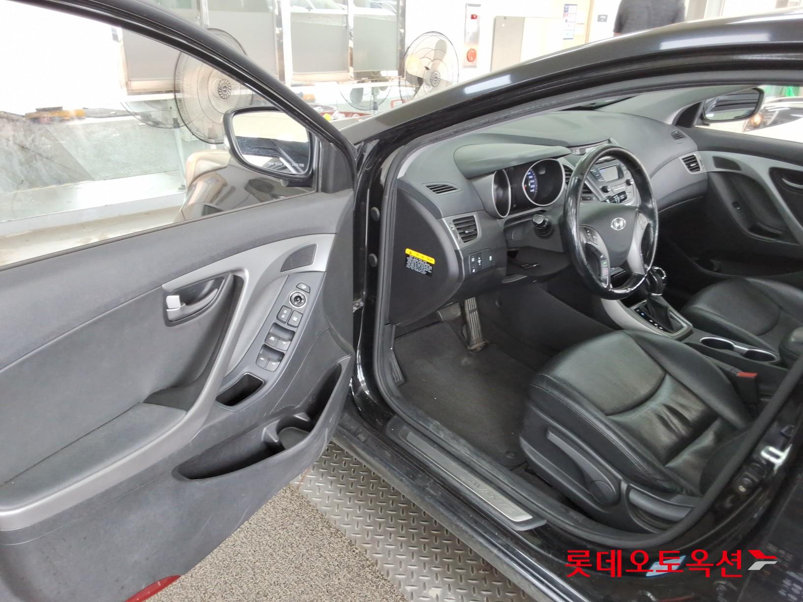 2014 - hyundai avante