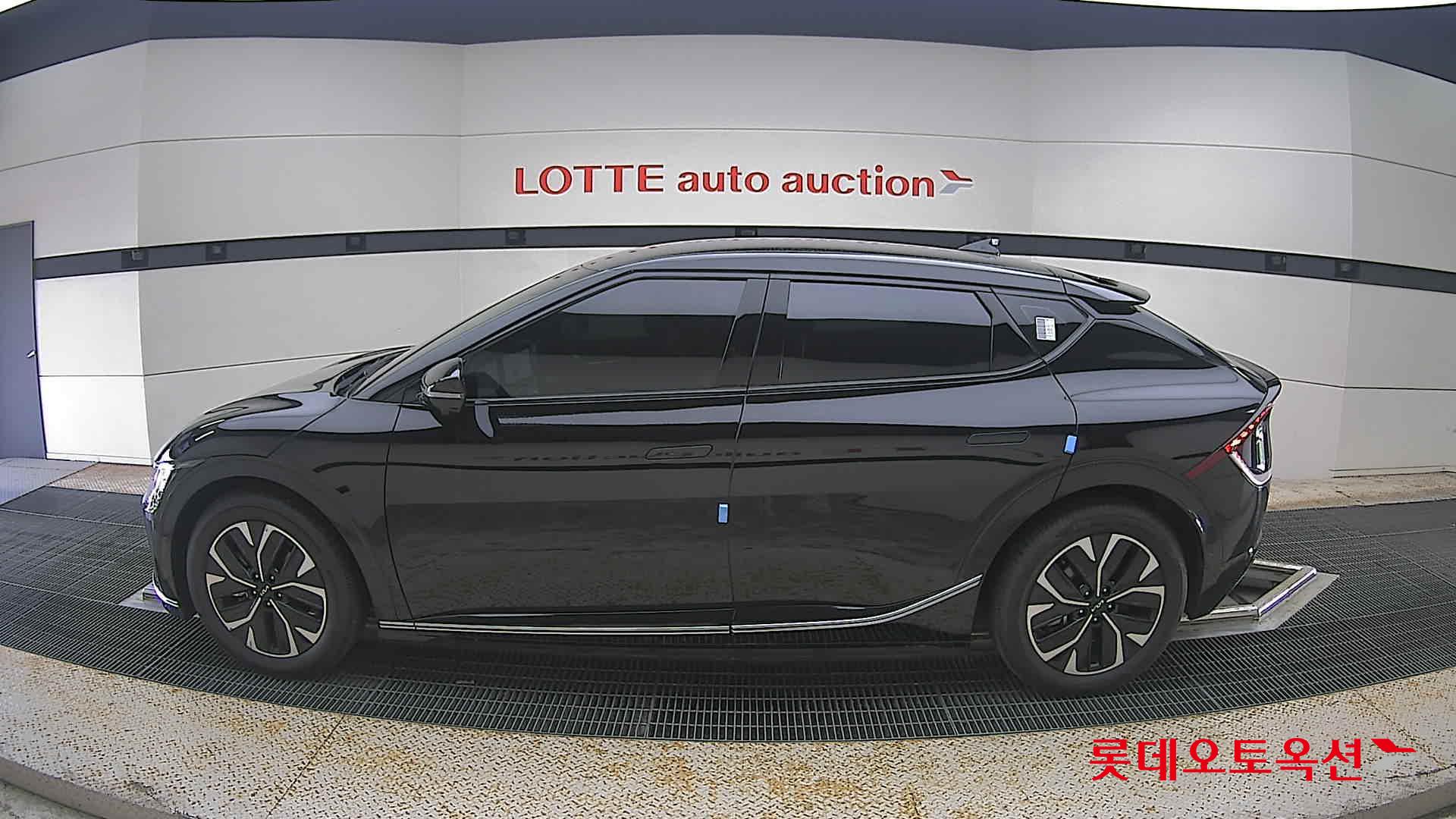2023 - kia ev6