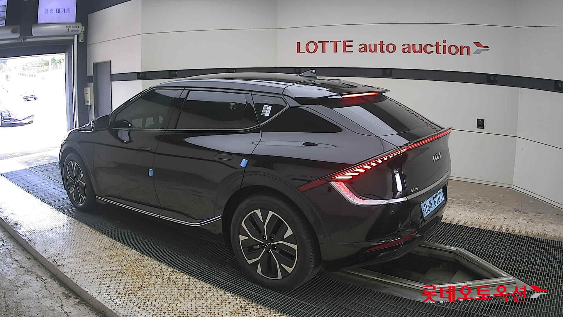 2023 - kia ev6
