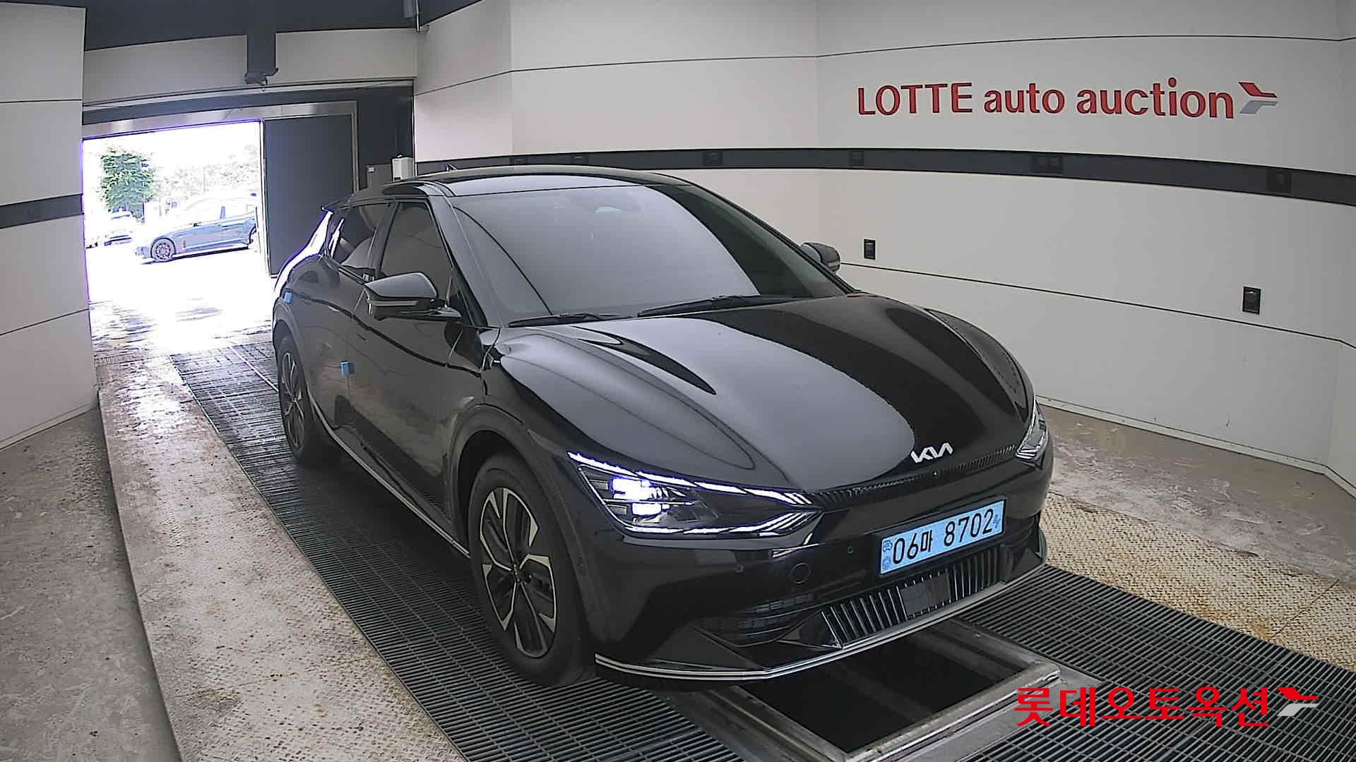 2023 - kia ev6