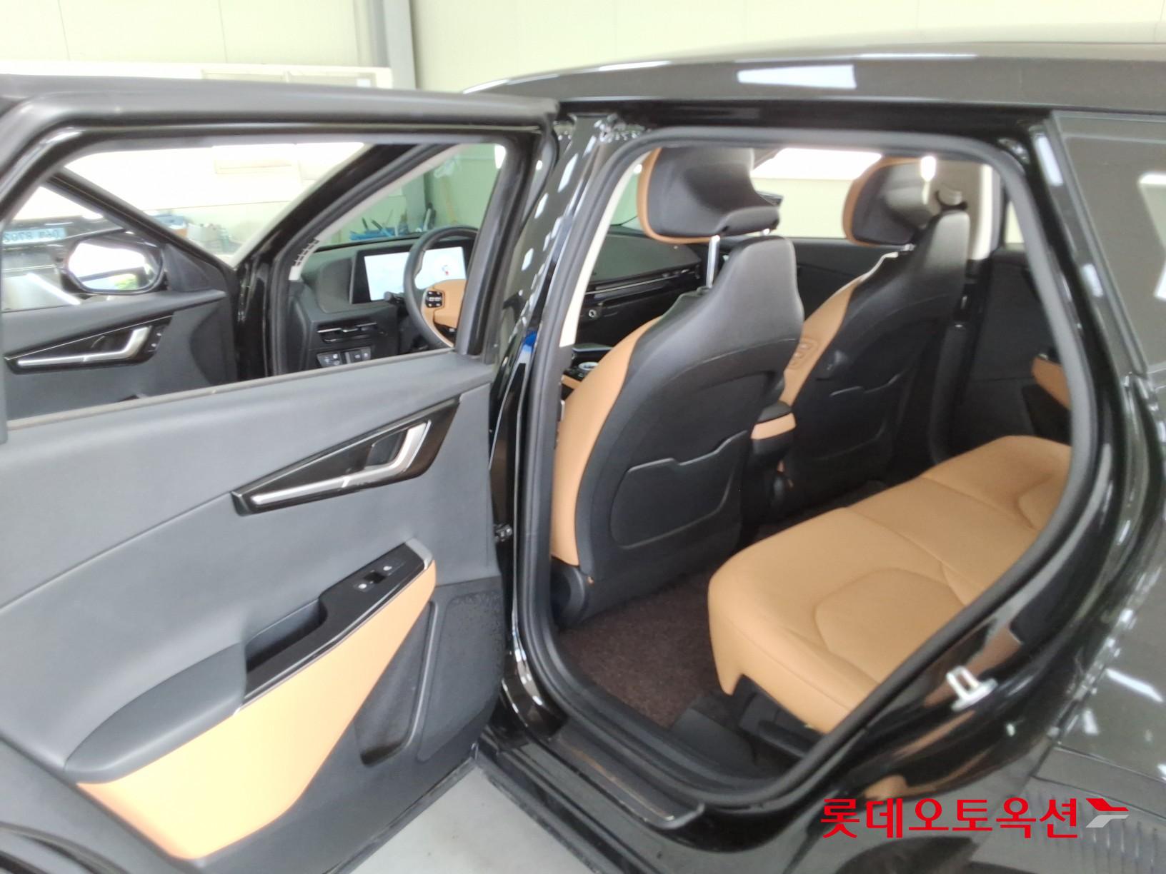 2023 - kia ev6