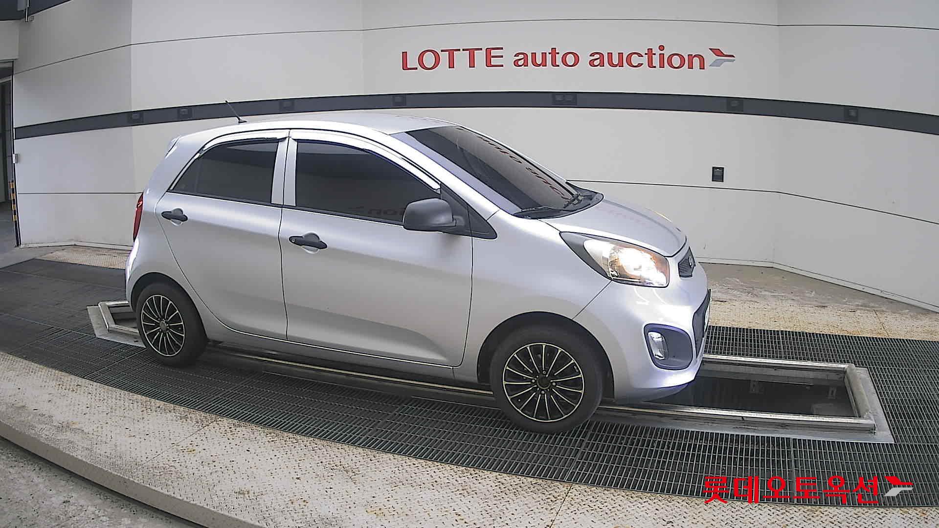 2012 - kia morning